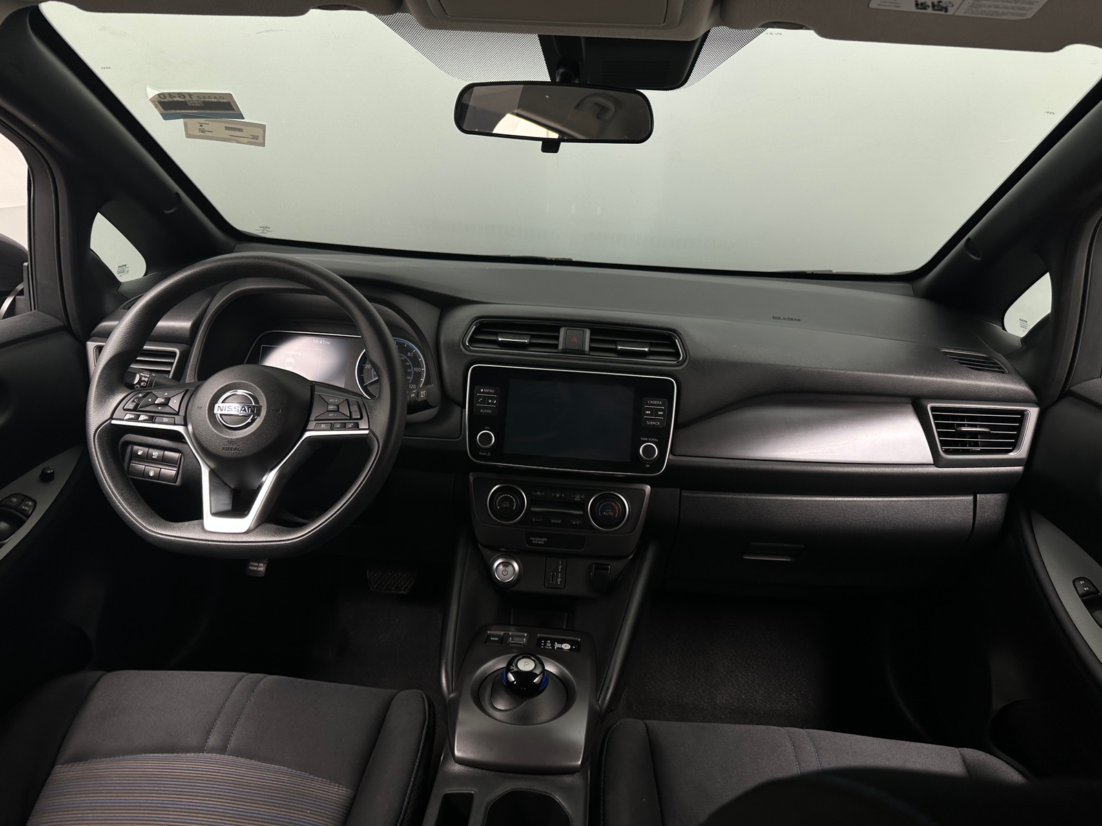 Thumbnail: 2021 Nissan Leaf - 3