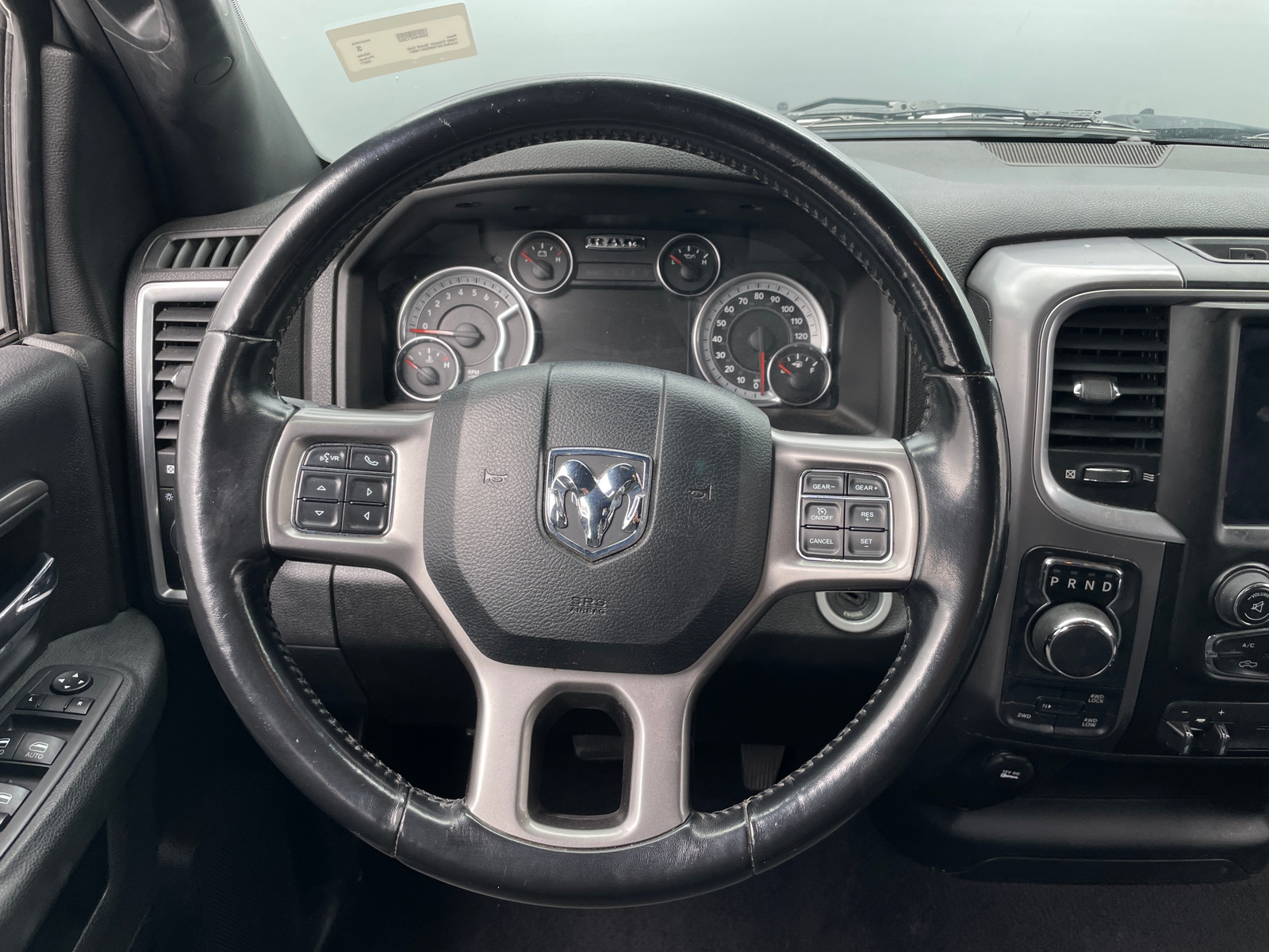 Thumbnail: 2021 RAM 1500 Classic - 5