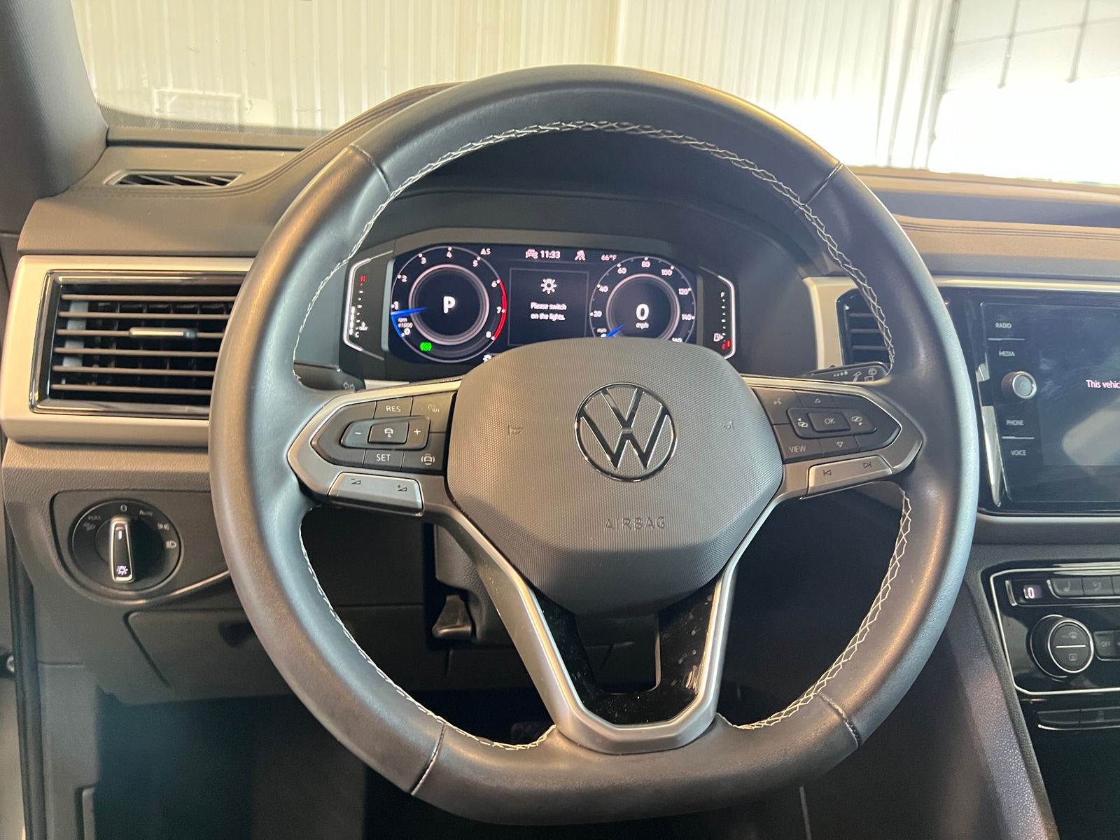 Thumbnail: 2022 Volkswagen Atlas - 4