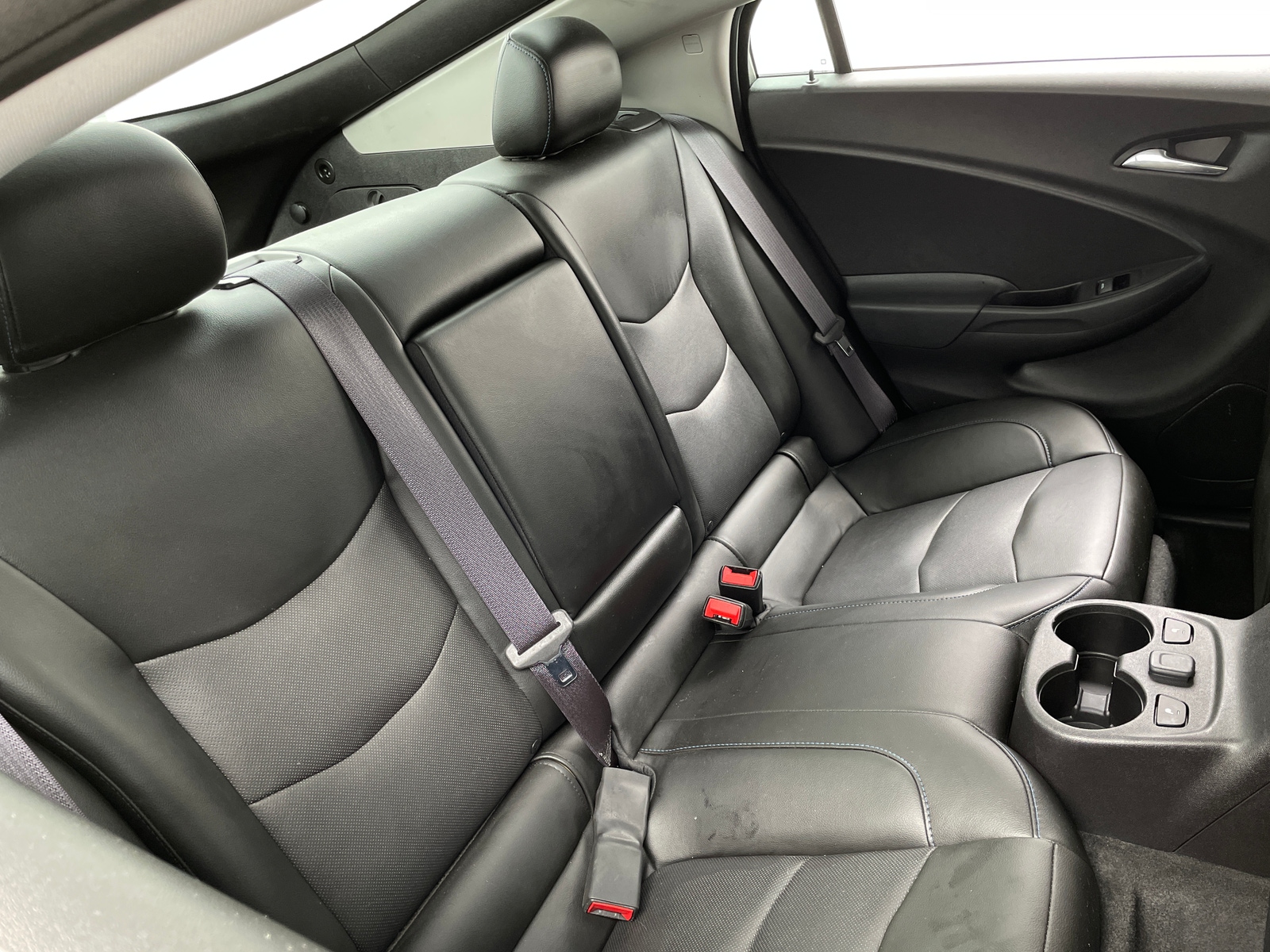 Thumbnail: 2017 Chevrolet Volt - 5