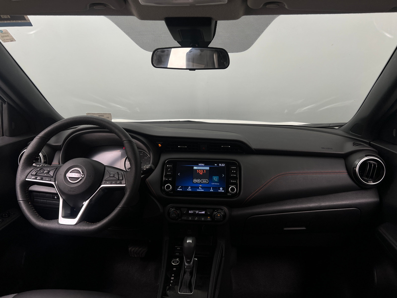 Thumbnail: 2024 Nissan Kicks - 3