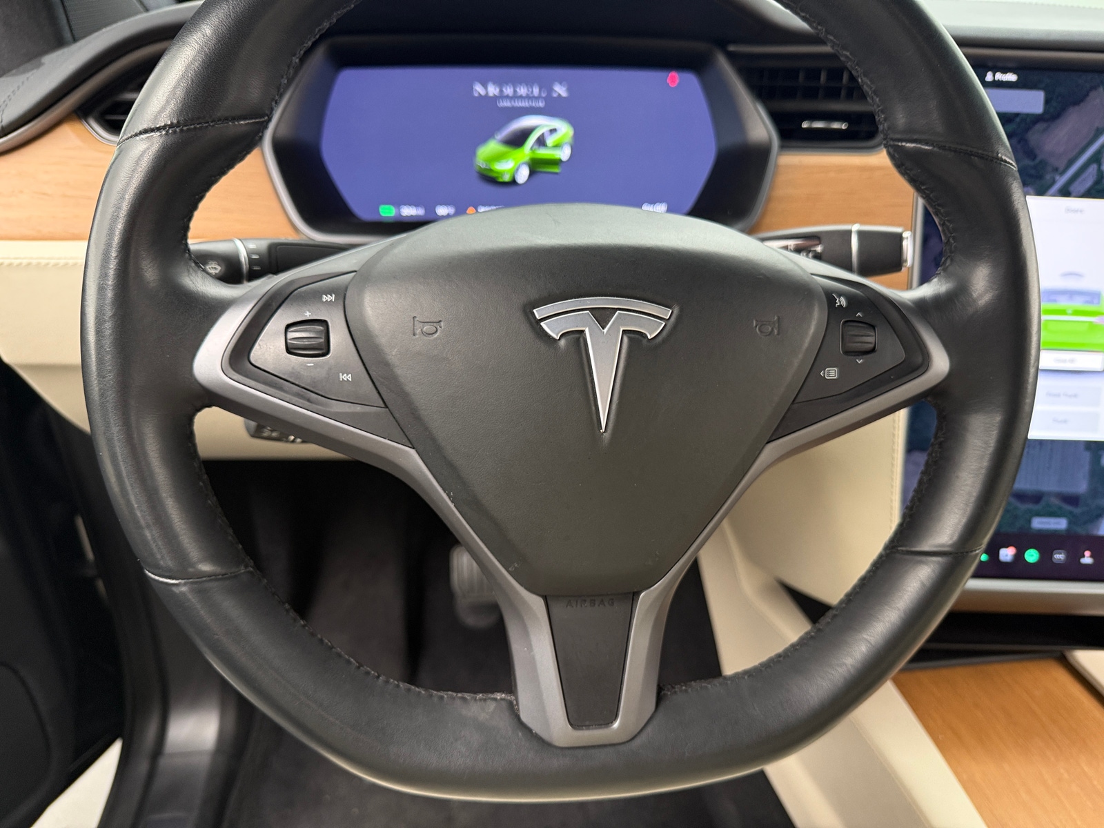 Thumbnail: 2020 Tesla Model X - 4