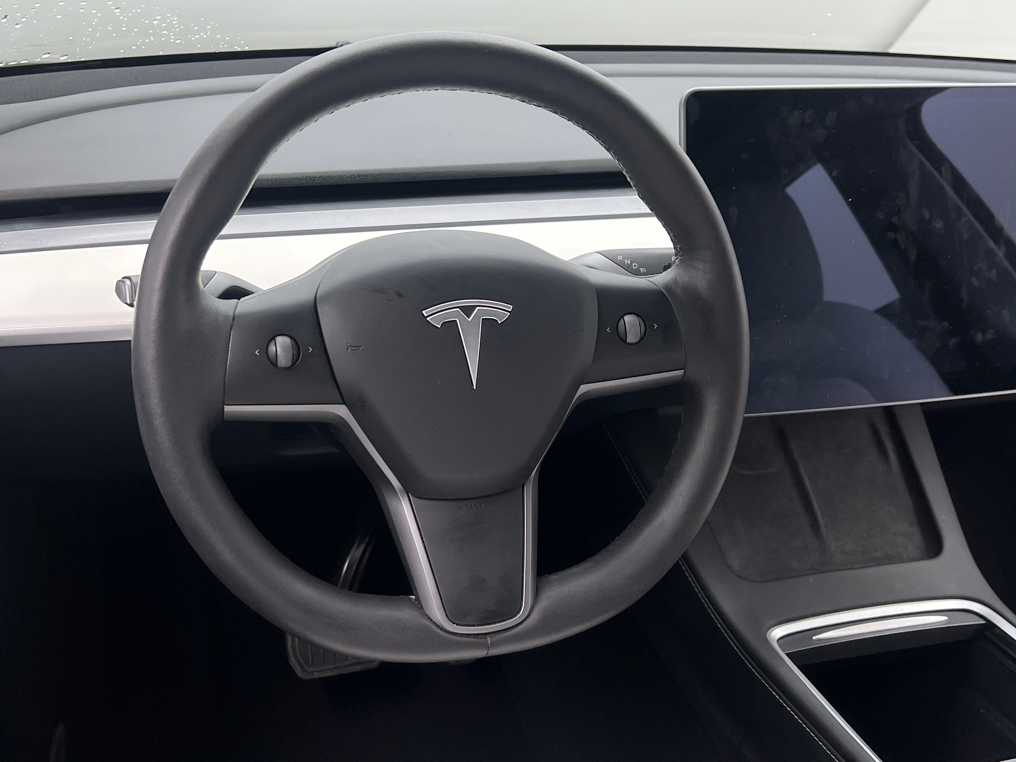 Used 2021 Tesla Model Y Long Range with VIN 5YJYGDEE4MF144538 for sale in Oak Creek, WI