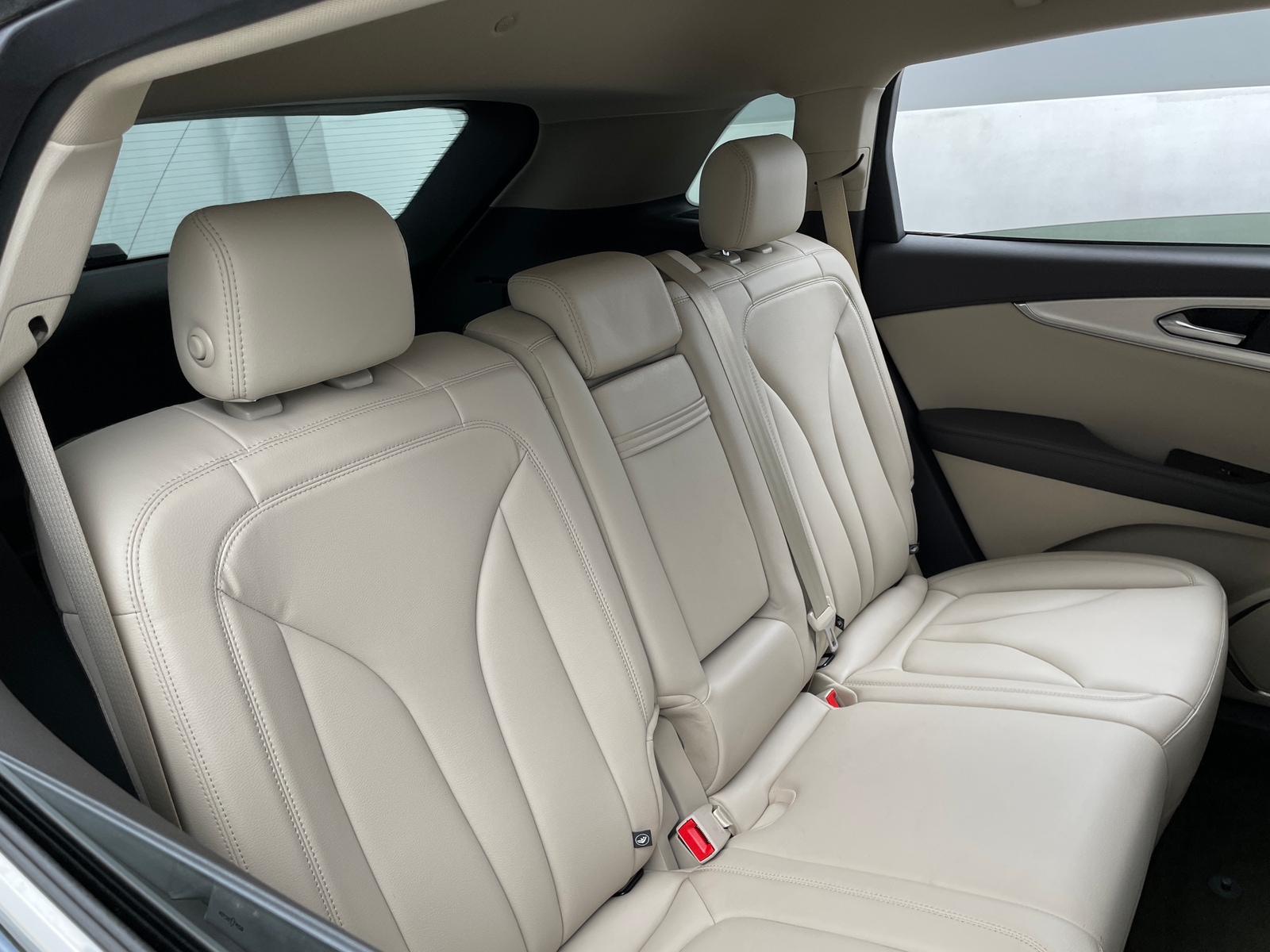 Thumbnail: 2019 Lincoln Nautilus - 5