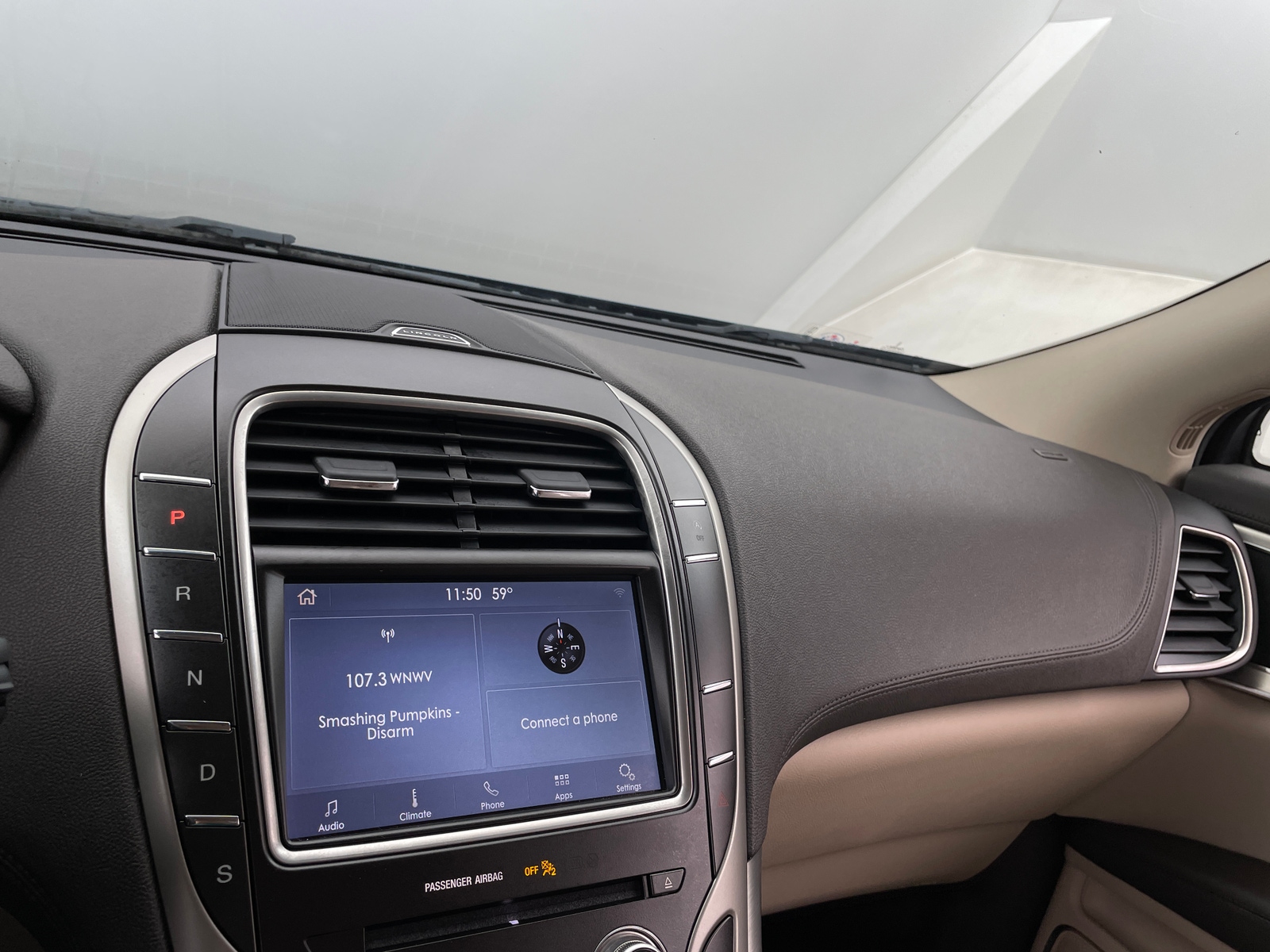 Thumbnail: 2019 Lincoln Nautilus - 3