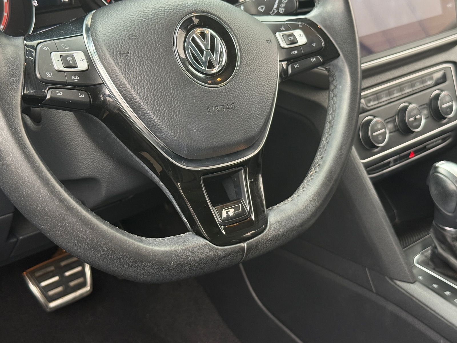 Thumbnail: 2019 Volkswagen Atlas - 5