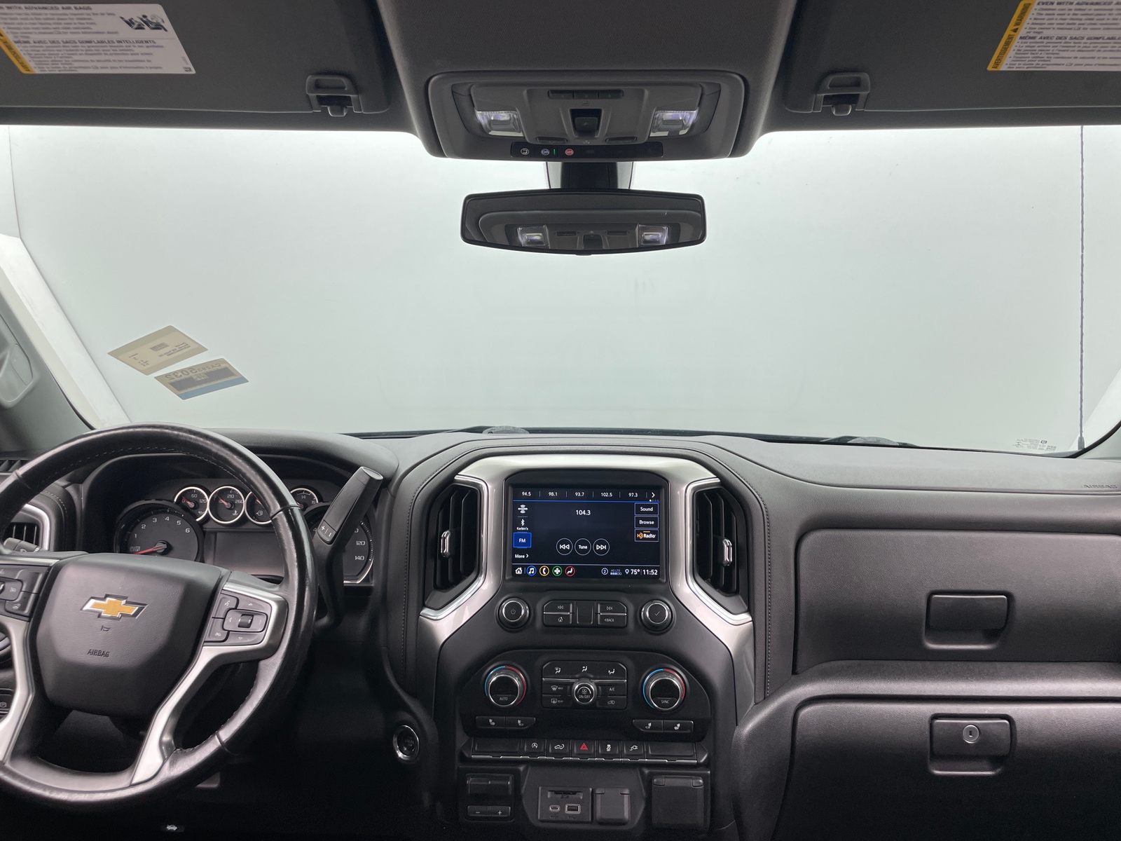 Thumbnail: 2020 Chevrolet Silverado 1500 - 3