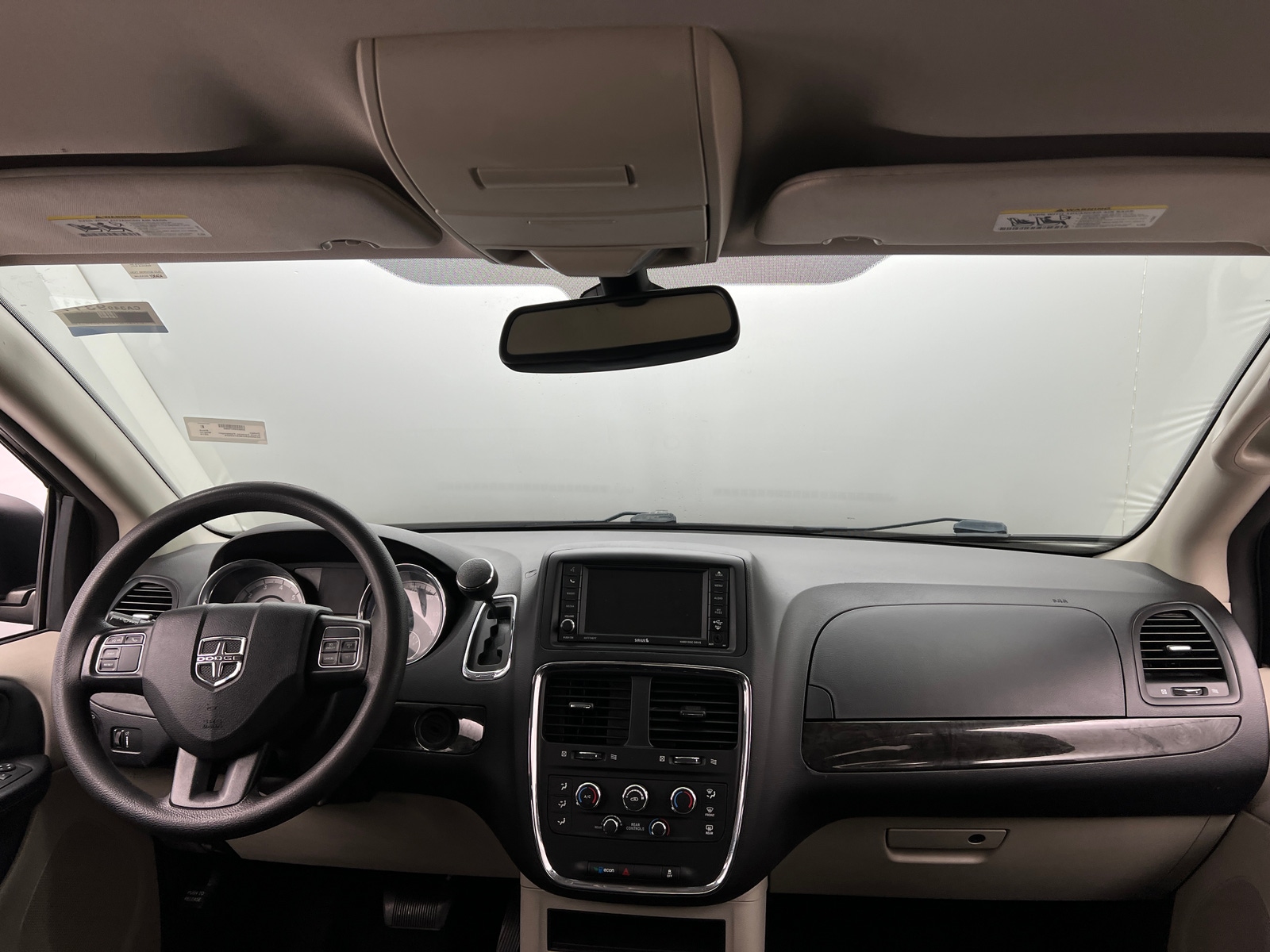 Thumbnail: 2019 Dodge Grand Caravan - 3