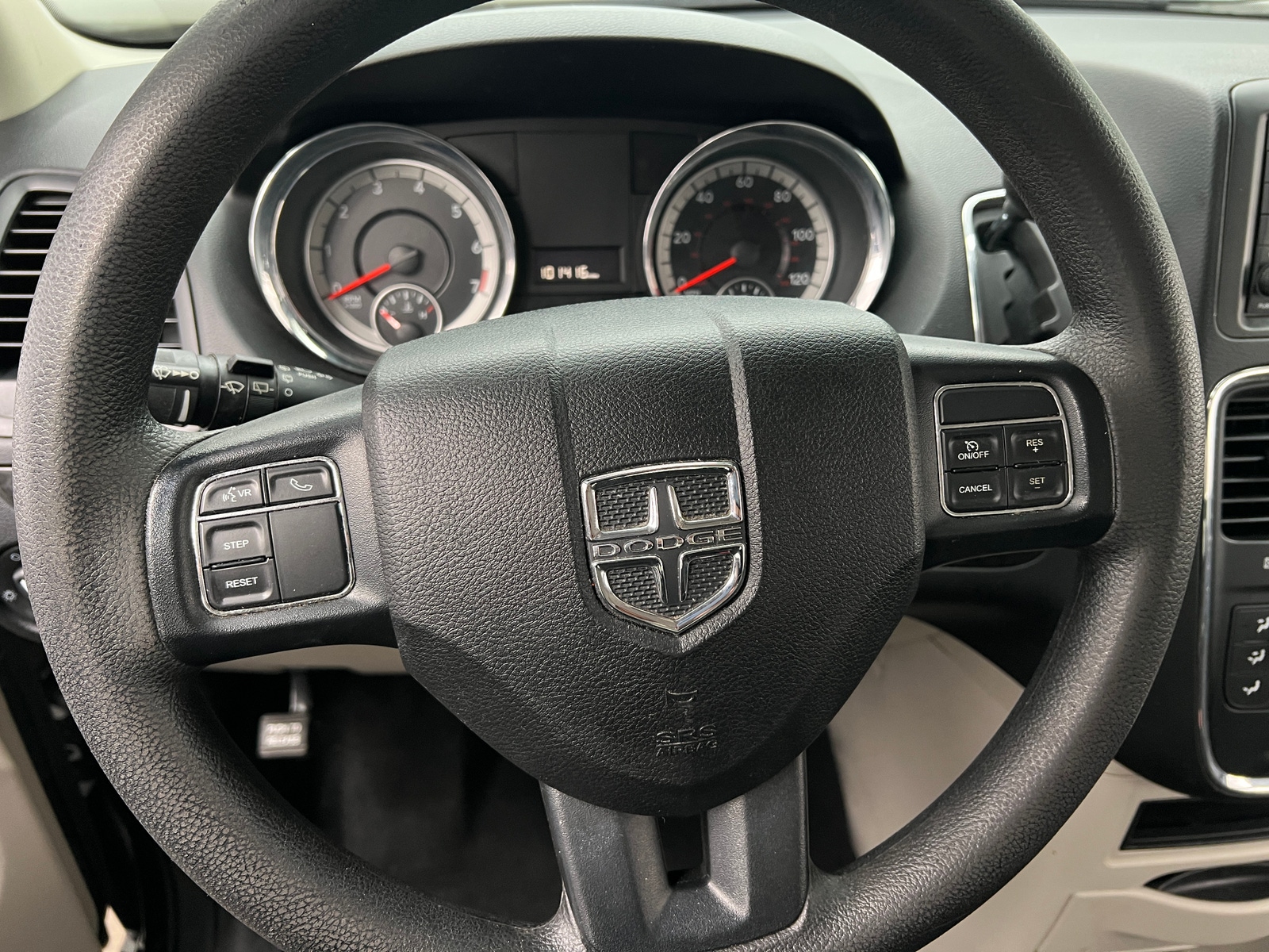Thumbnail: 2019 Dodge Grand Caravan - 5
