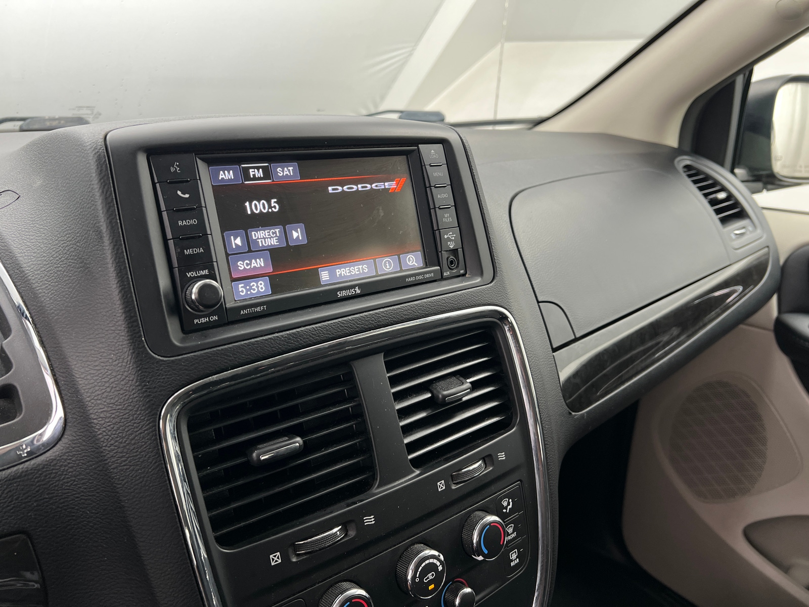 Thumbnail: 2019 Dodge Grand Caravan - 4