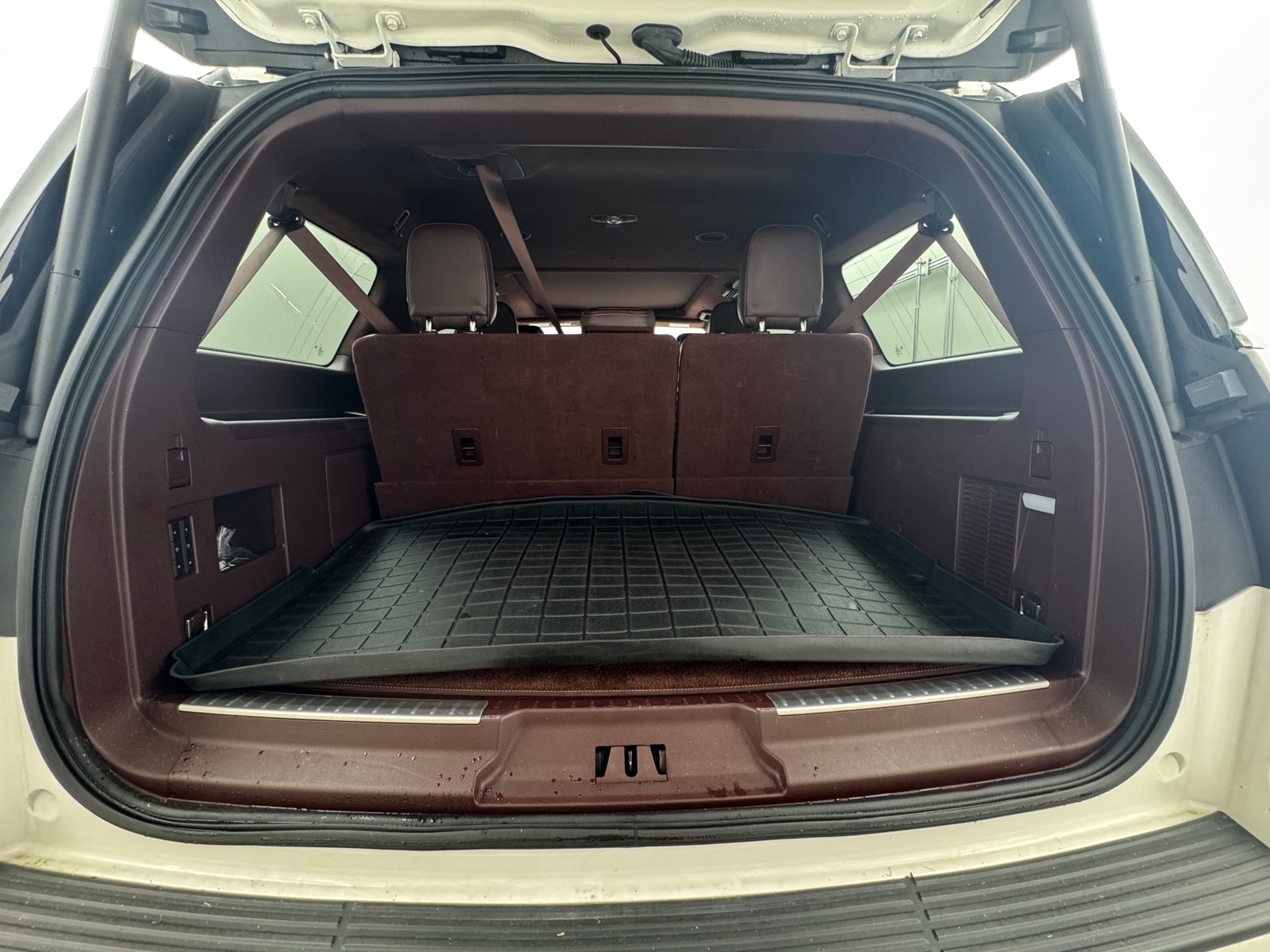 Thumbnail: 2020 Lincoln Navigator L - 6