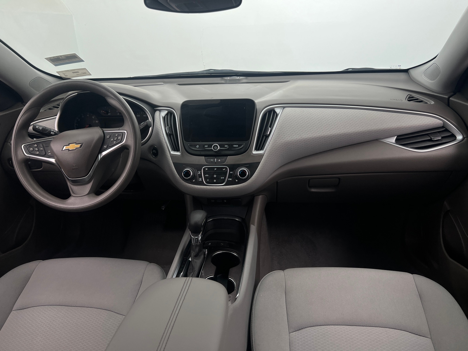 Thumbnail: 2025 Chevrolet Malibu - 3