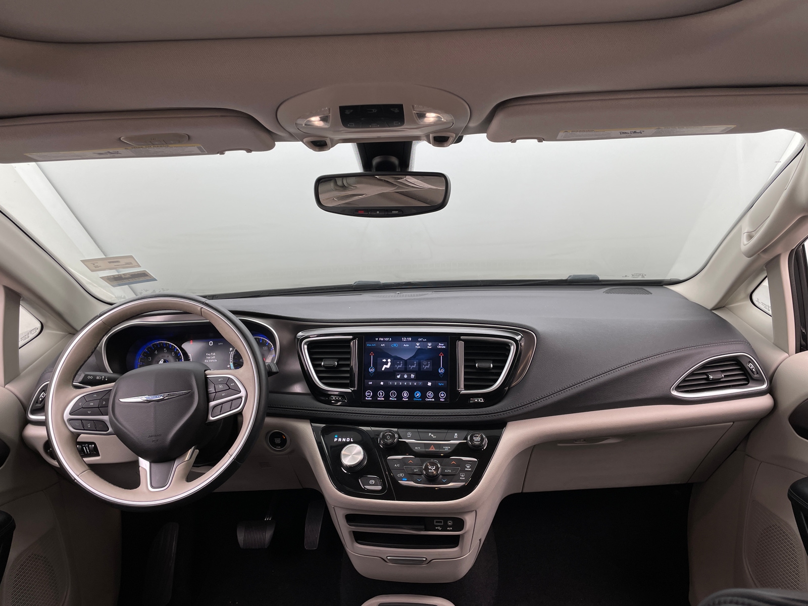 Thumbnail: 2018 Chrysler Pacifica - 2