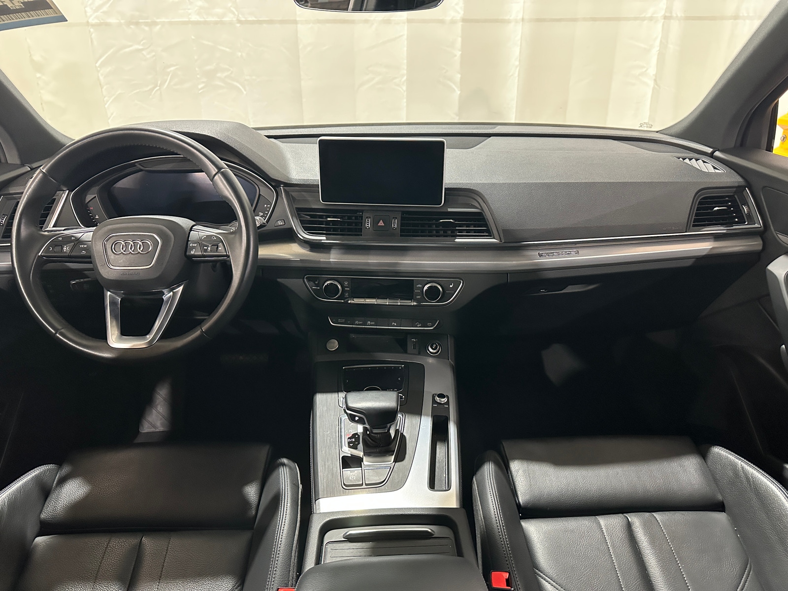 Thumbnail: 2020 Audi Q5 - 2
