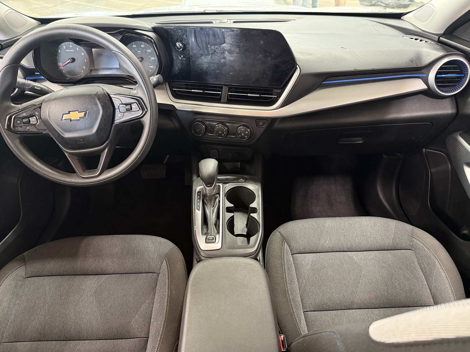 Thumbnail: 2025 Chevrolet Trax - 3