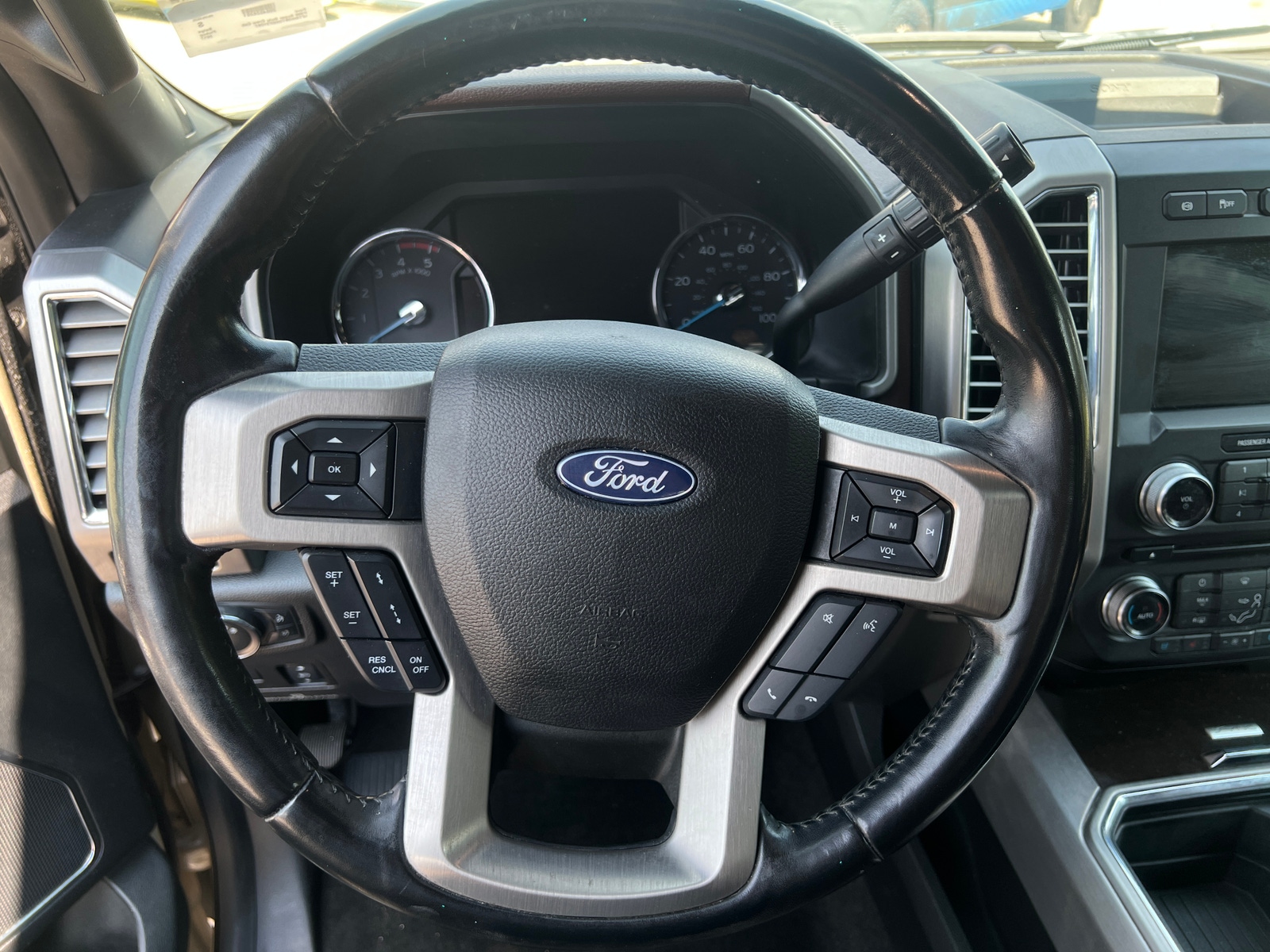 Thumbnail: 2017 Ford Econoline - 4