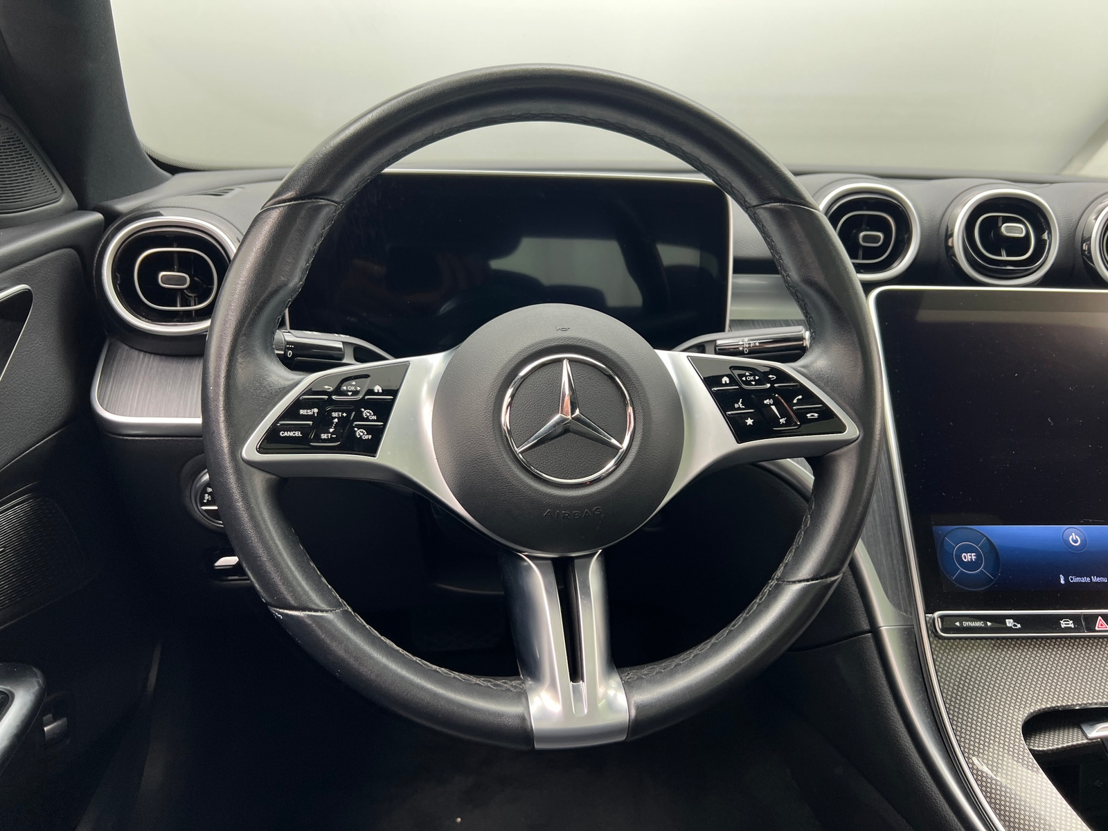 Thumbnail: 2024 Mercedes-Benz C-Class - 4