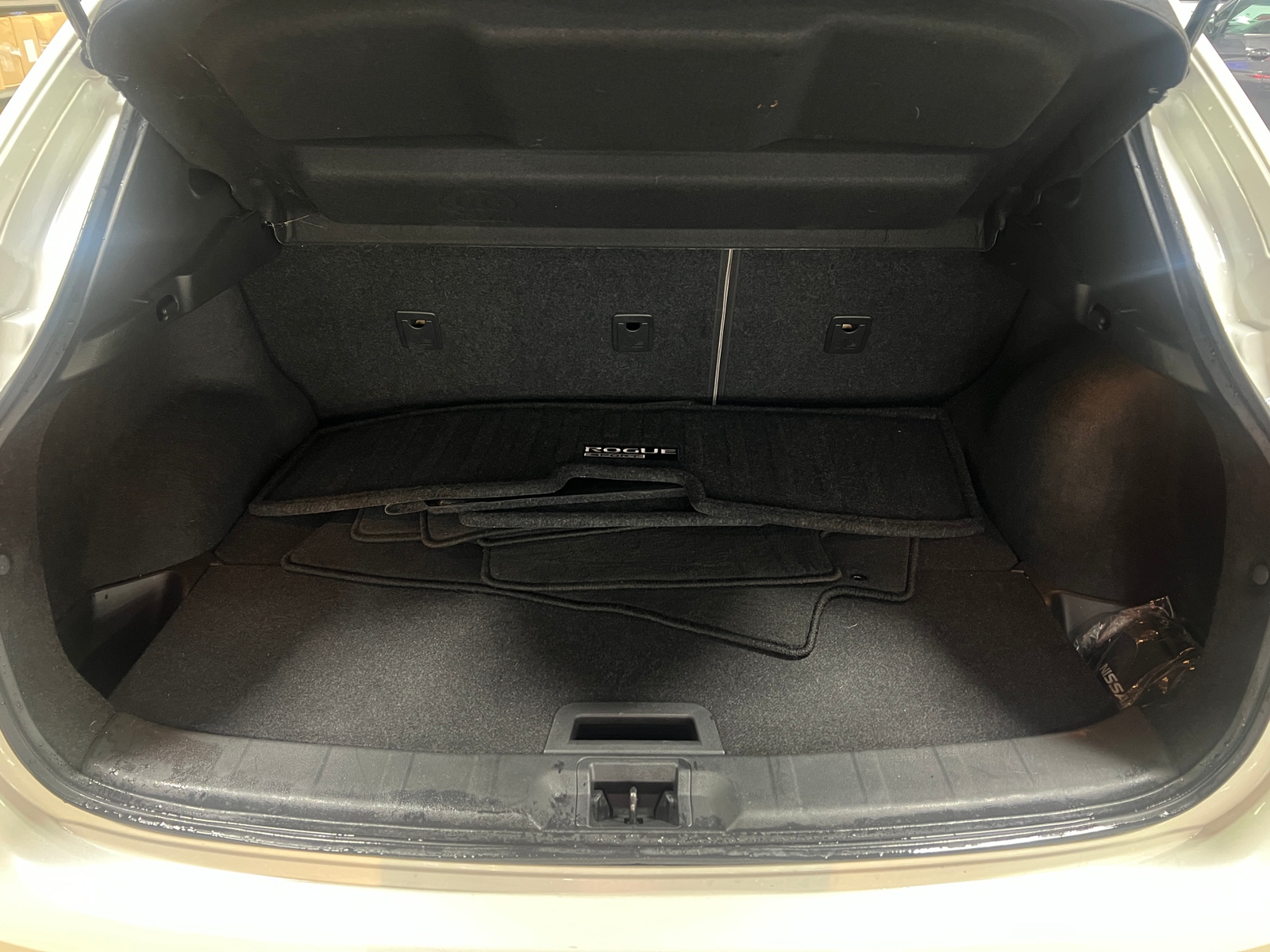 Thumbnail: 2019 Nissan Rogue Sport - 6