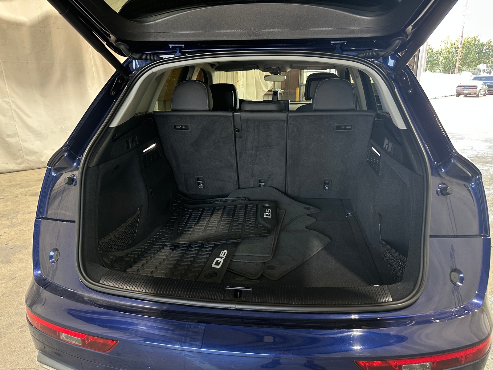 Thumbnail: 2021 Audi Q5 - 6