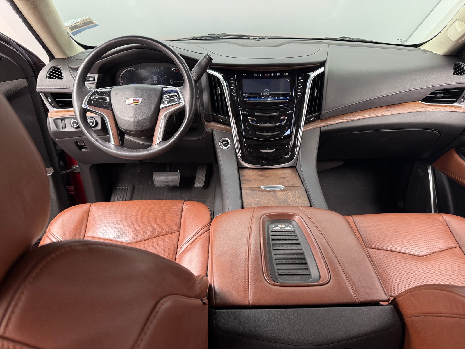 Thumbnail: 2019 Cadillac Escalade - 2