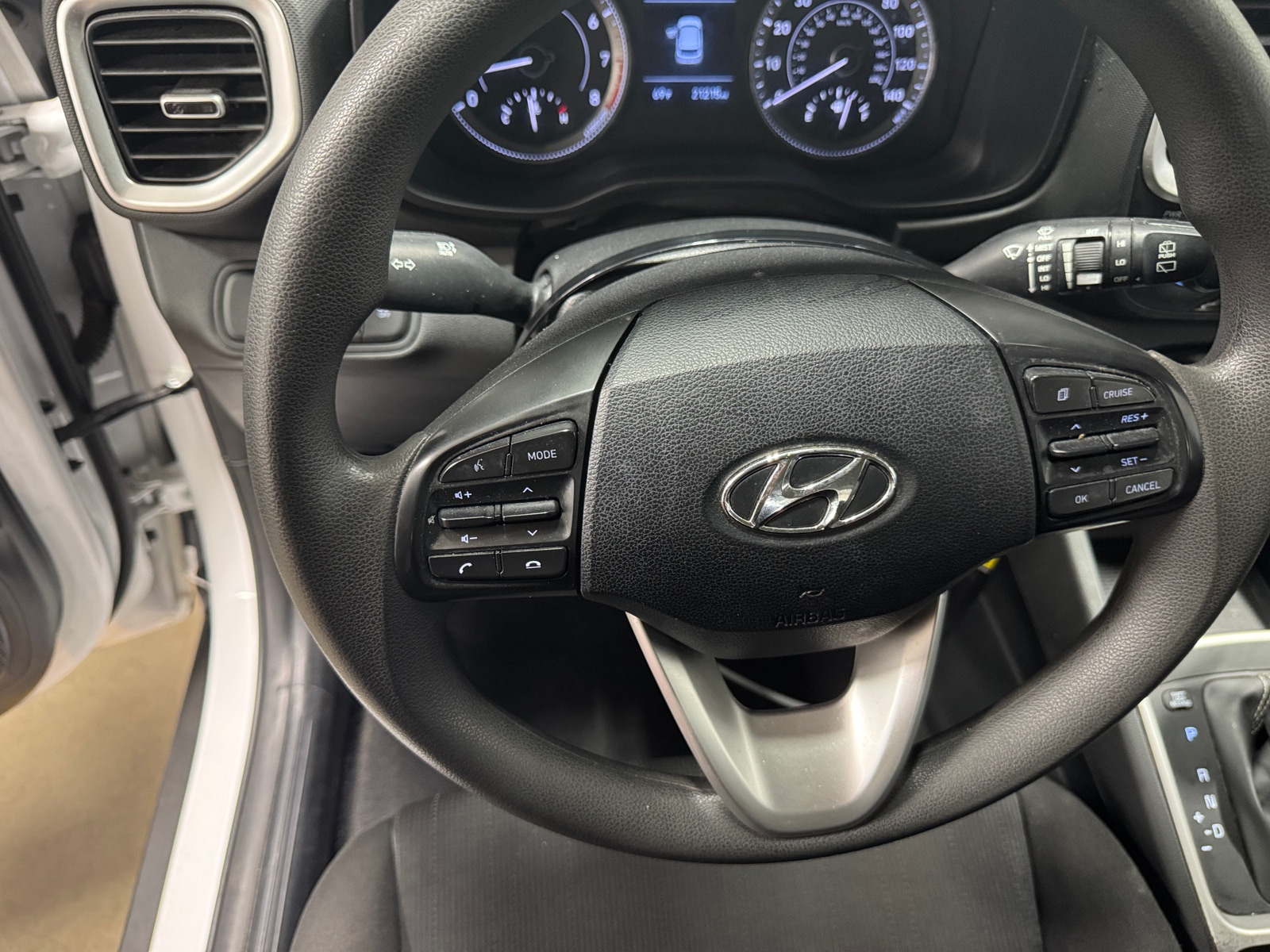 Thumbnail: 2022 Hyundai Venue - 5