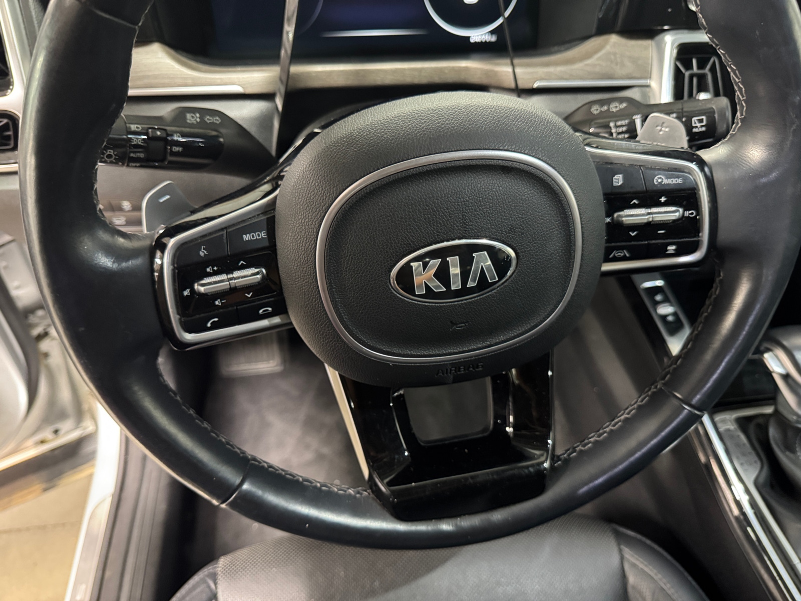 Thumbnail: 2021 Kia Sorento - 4