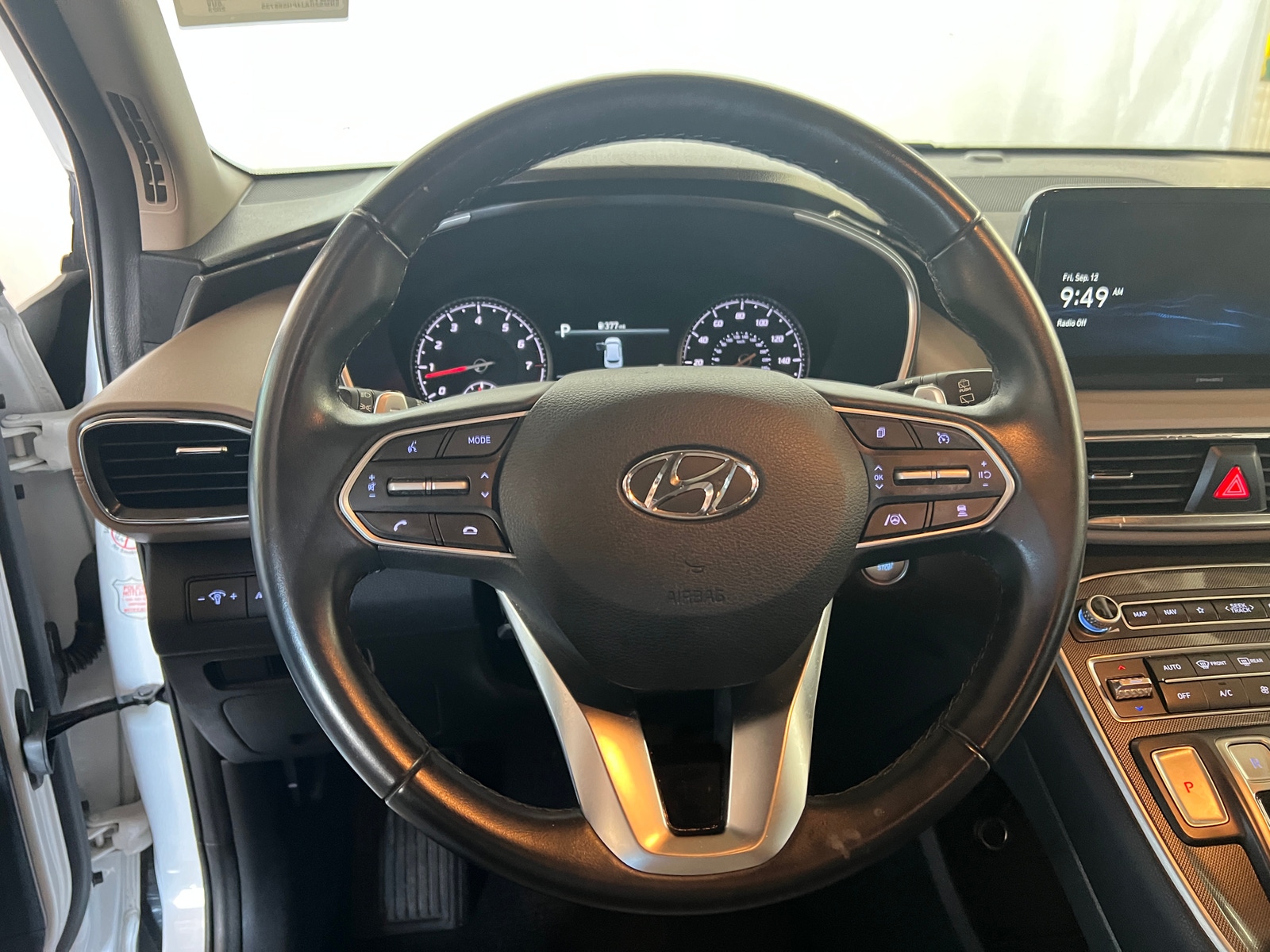 Thumbnail: 2023 Hyundai Santa Fe - 5