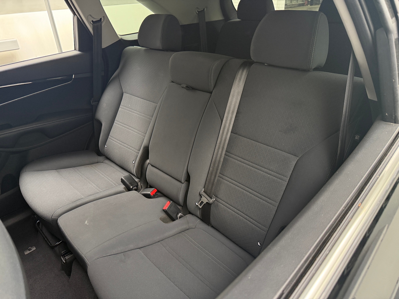 Thumbnail: 2019 Kia Sorento - 6