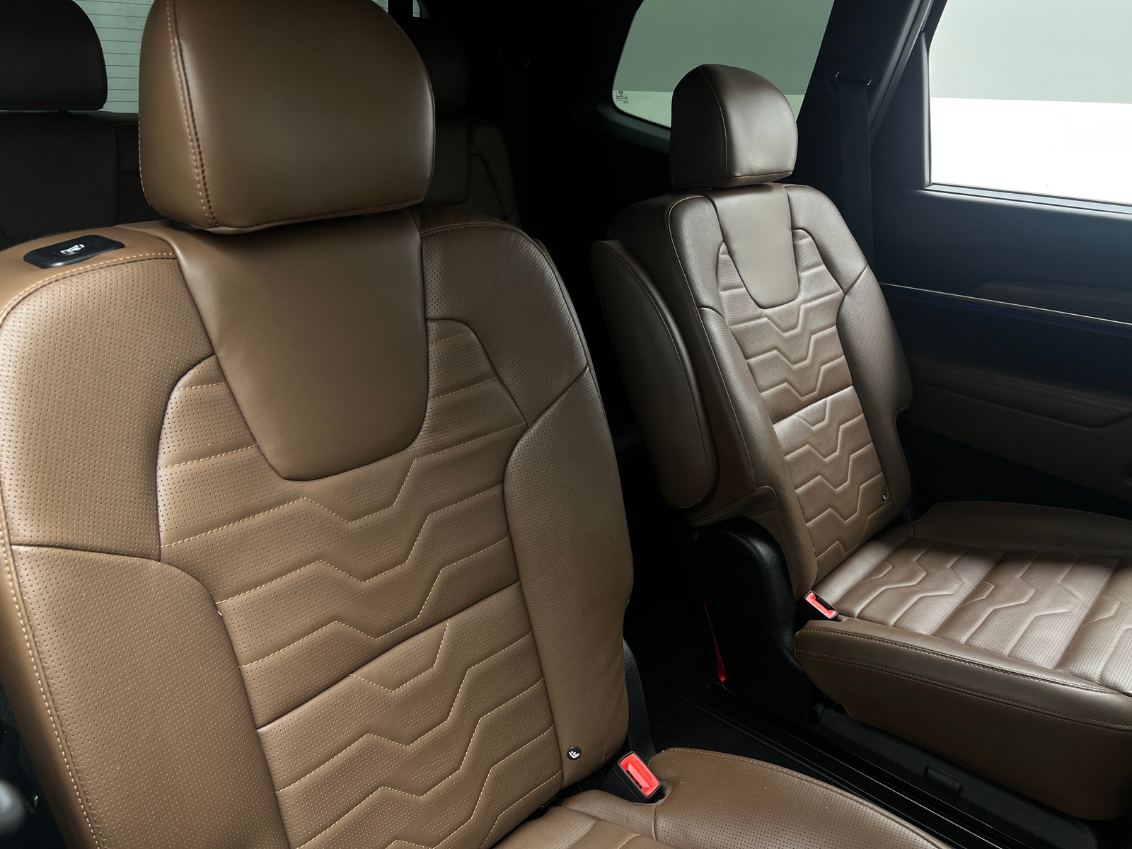 Thumbnail: 2021 Kia Telluride - 5