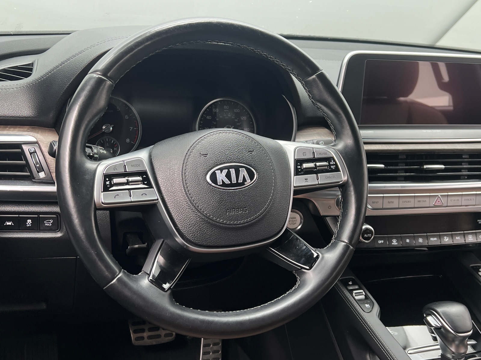 Thumbnail: 2021 Kia Telluride - 4