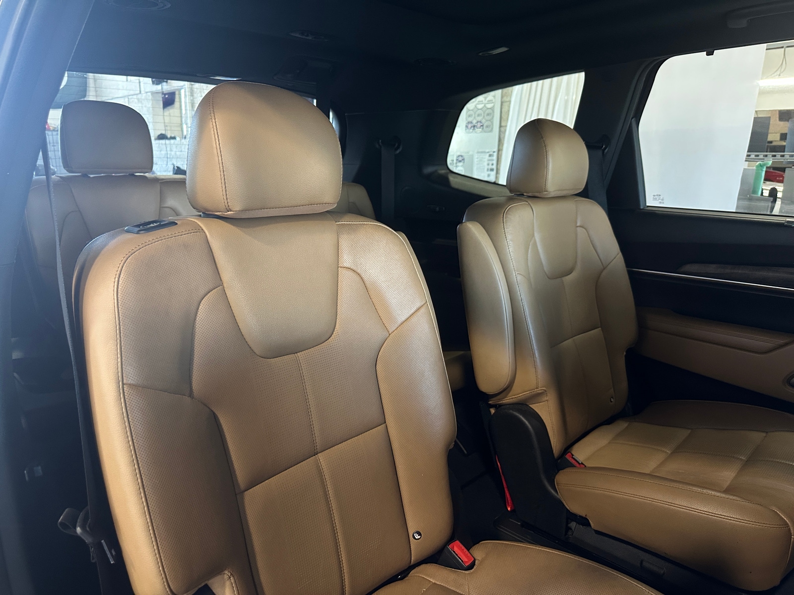 Thumbnail: 2021 Kia Telluride - 5