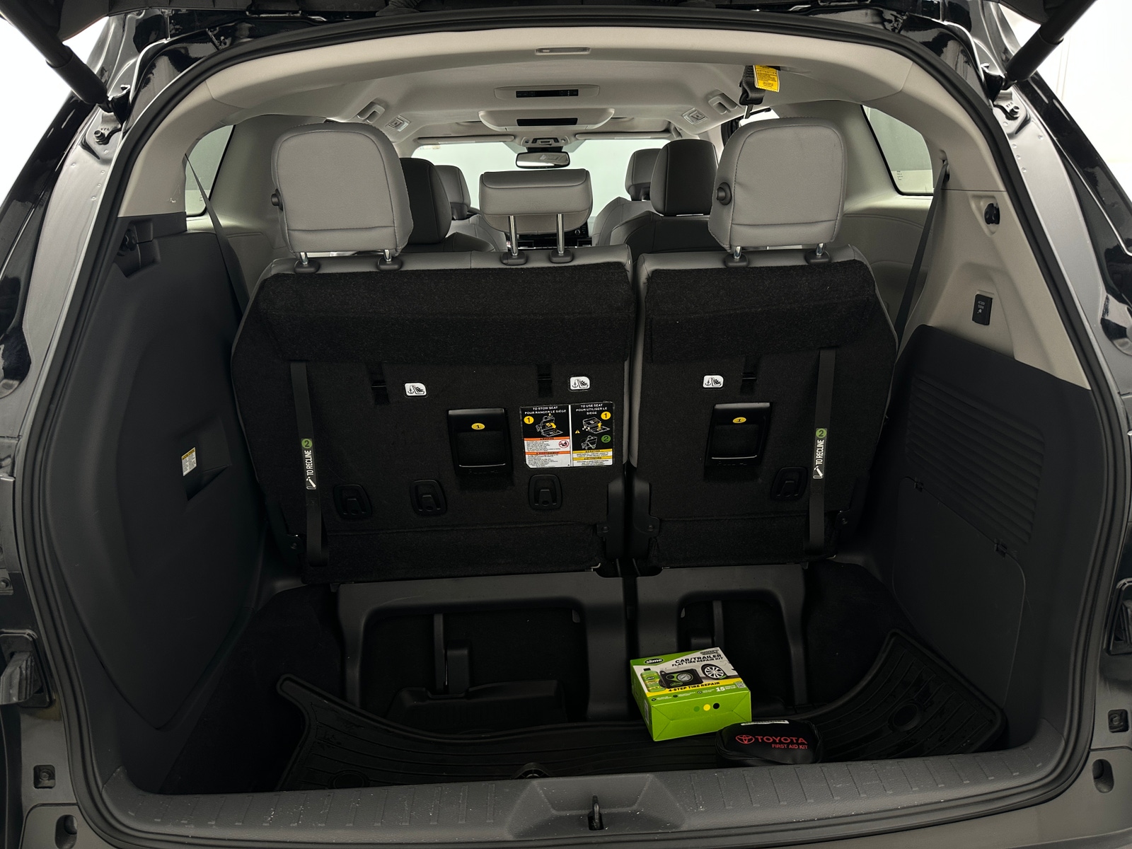 Thumbnail: 2024 Toyota Sienna - 6