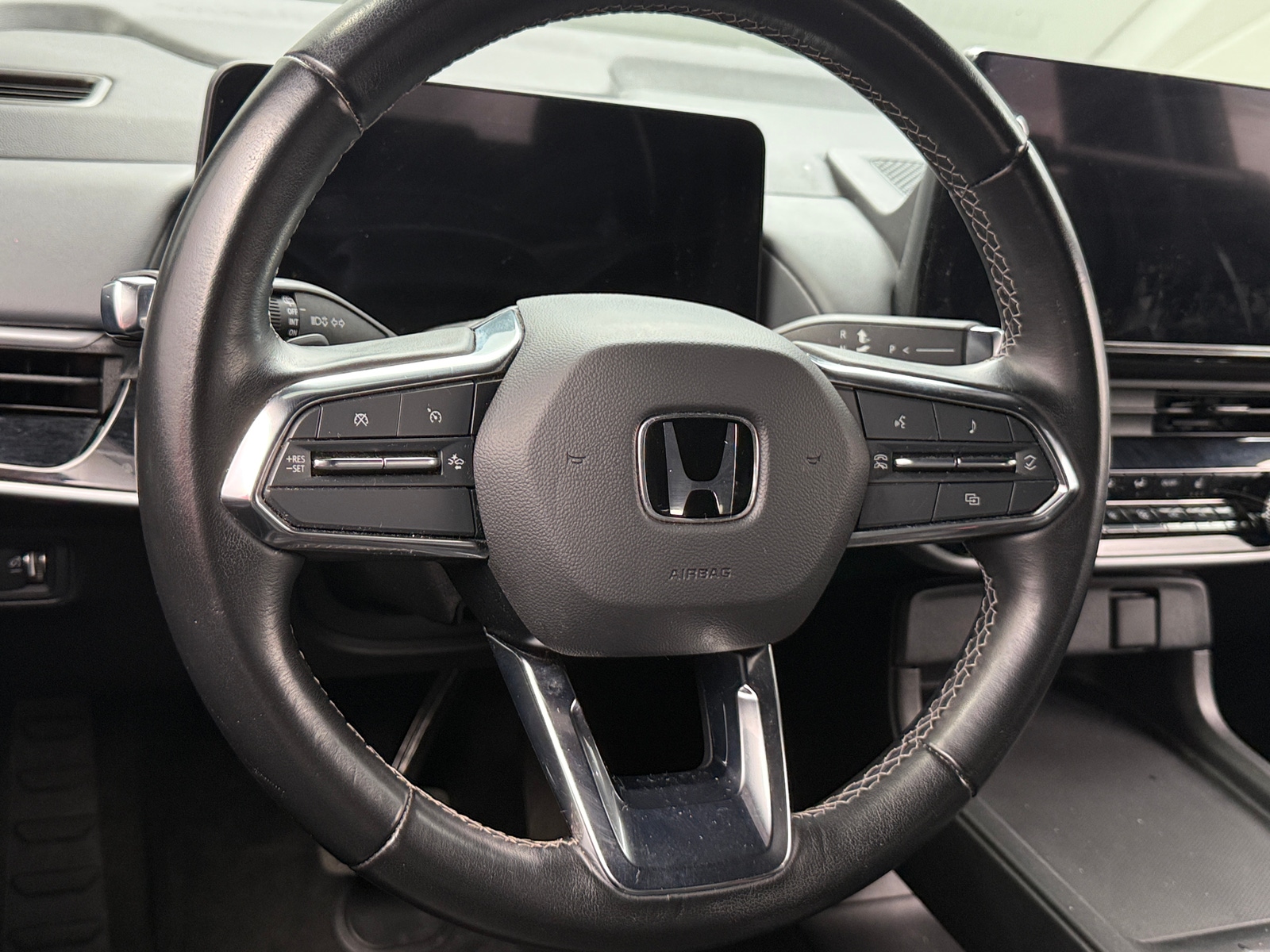 Thumbnail: 2024 Honda Prologue - 4