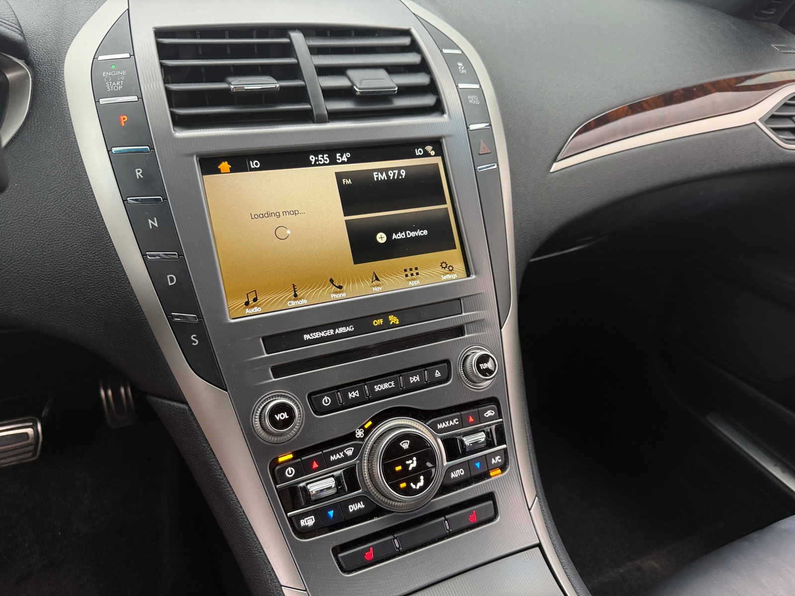 Thumbnail: 2018 Lincoln MKZ - 3