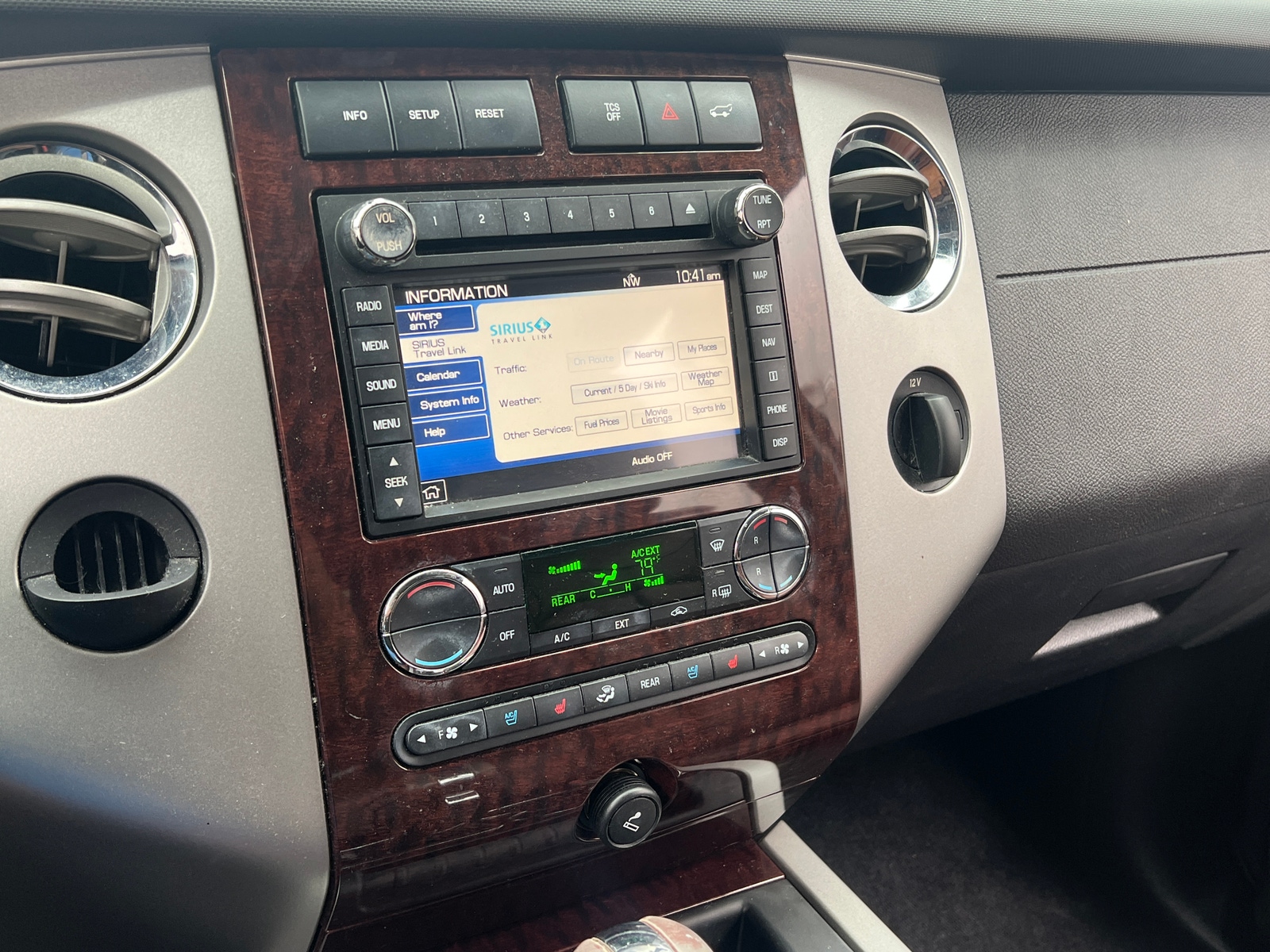 Thumbnail: 2012 Ford Expedition - 3