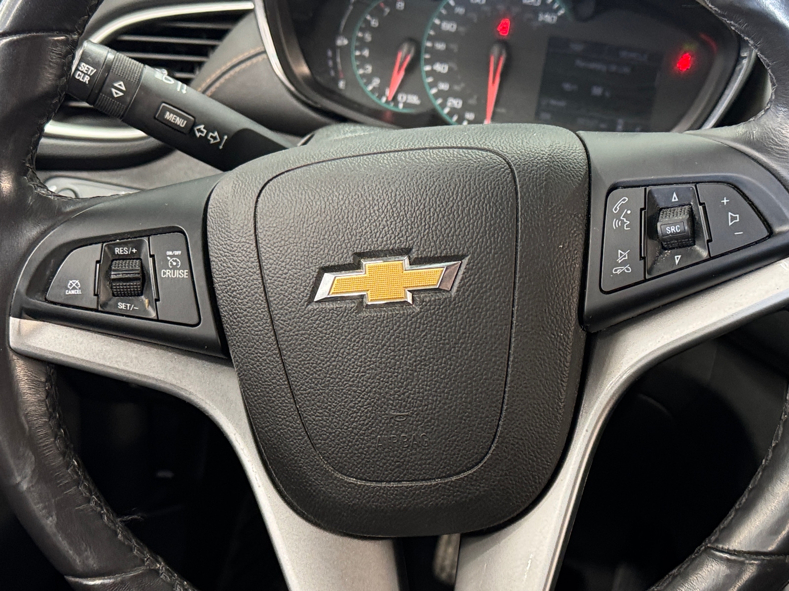 Thumbnail: 2019 Chevrolet Trax - 5