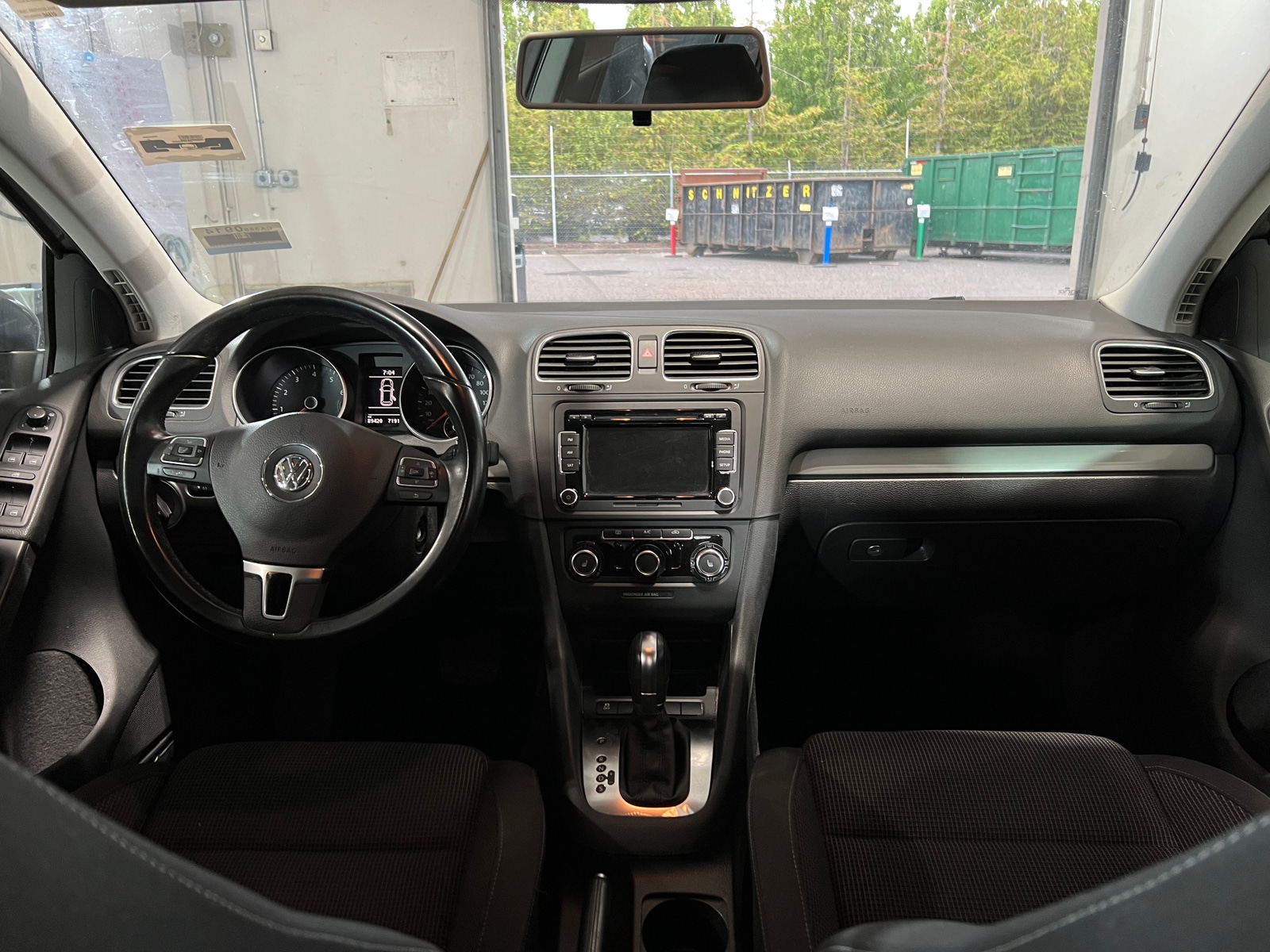 Thumbnail: 2014 Volkswagen Golf - 3