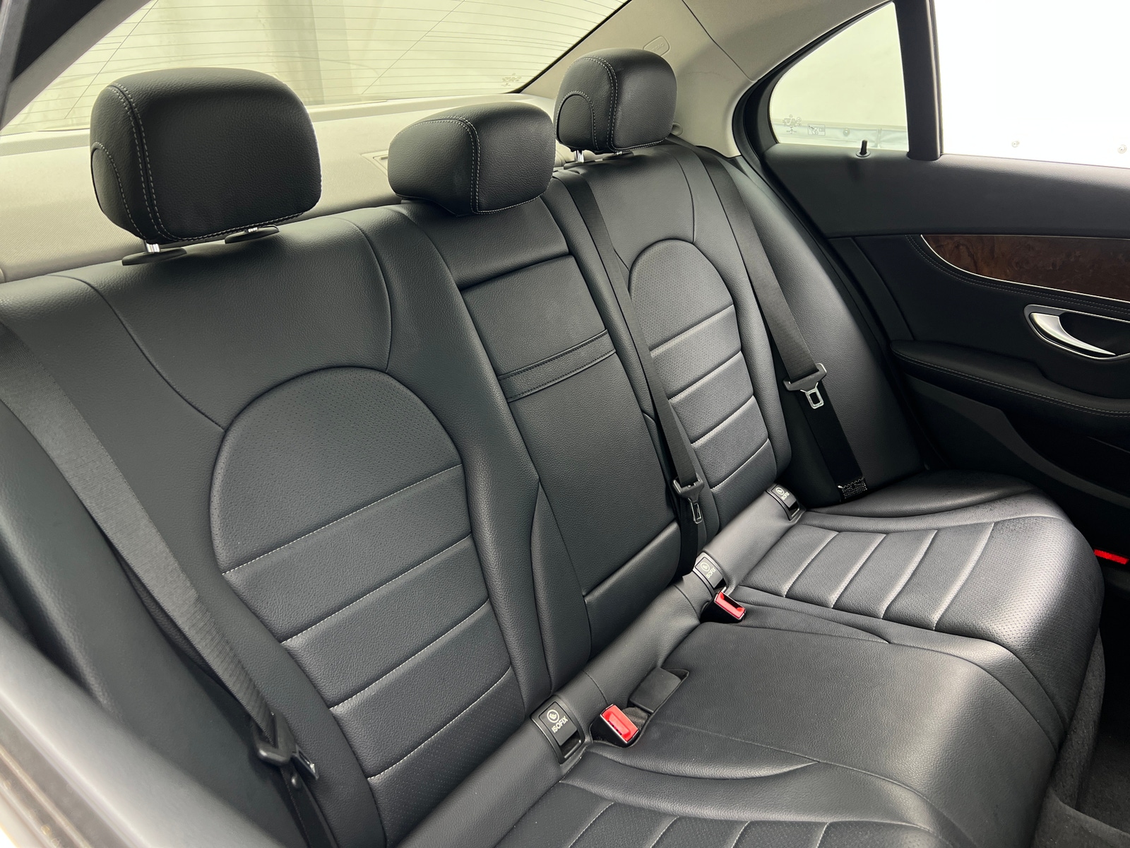 Thumbnail: 2016 Mercedes-Benz C-Class - 5