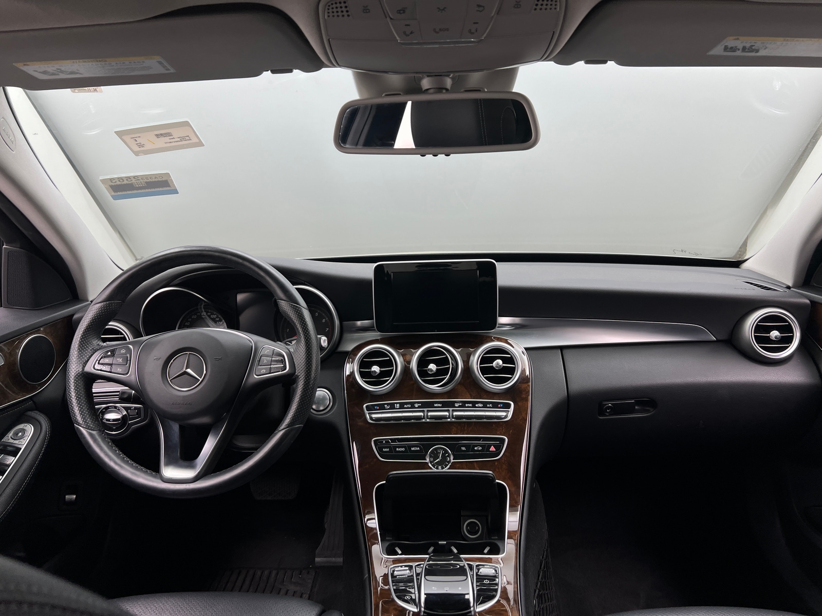 Thumbnail: 2016 Mercedes-Benz C-Class - 2