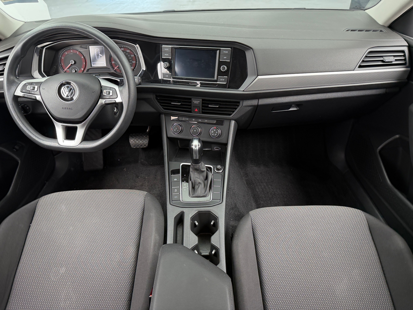 Thumbnail: 2019 Volkswagen Jetta - 3