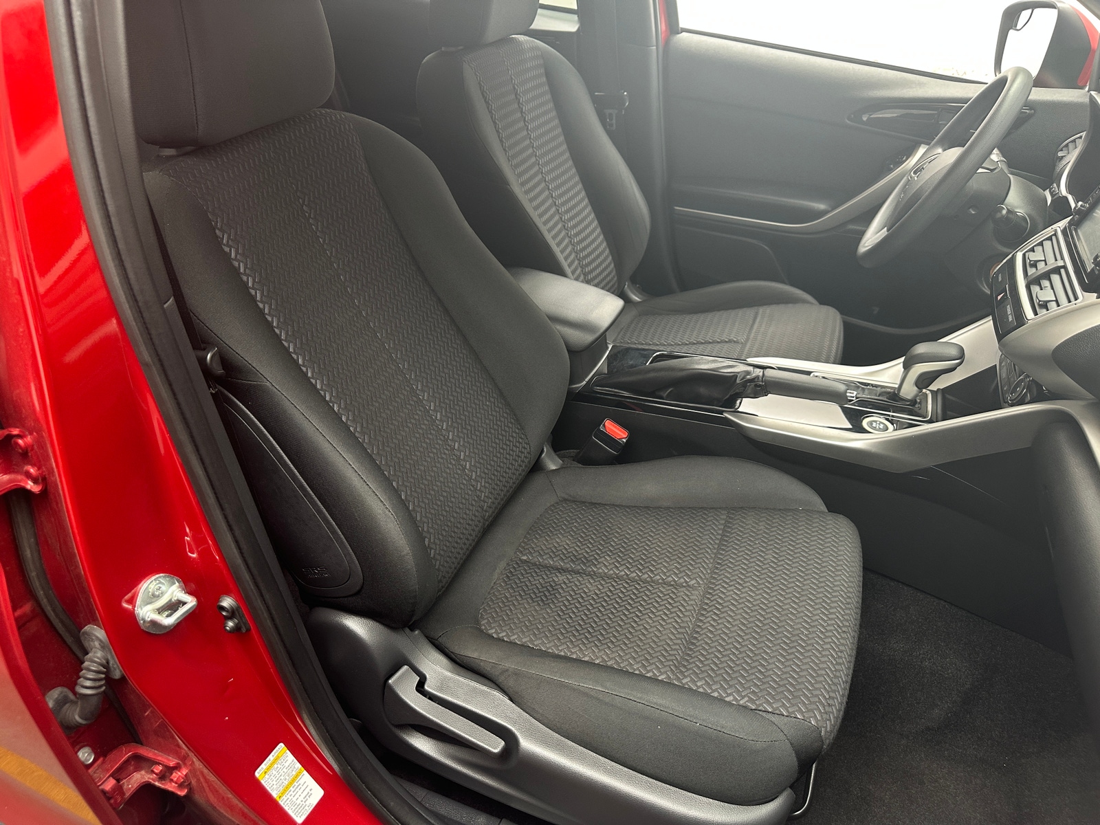 Thumbnail: 2018 Mitsubishi Eclipse Cross - 2