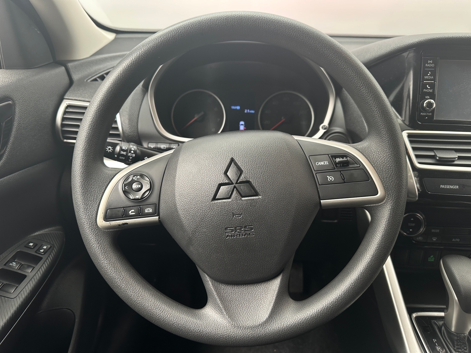 Thumbnail: 2018 Mitsubishi Eclipse Cross - 5
