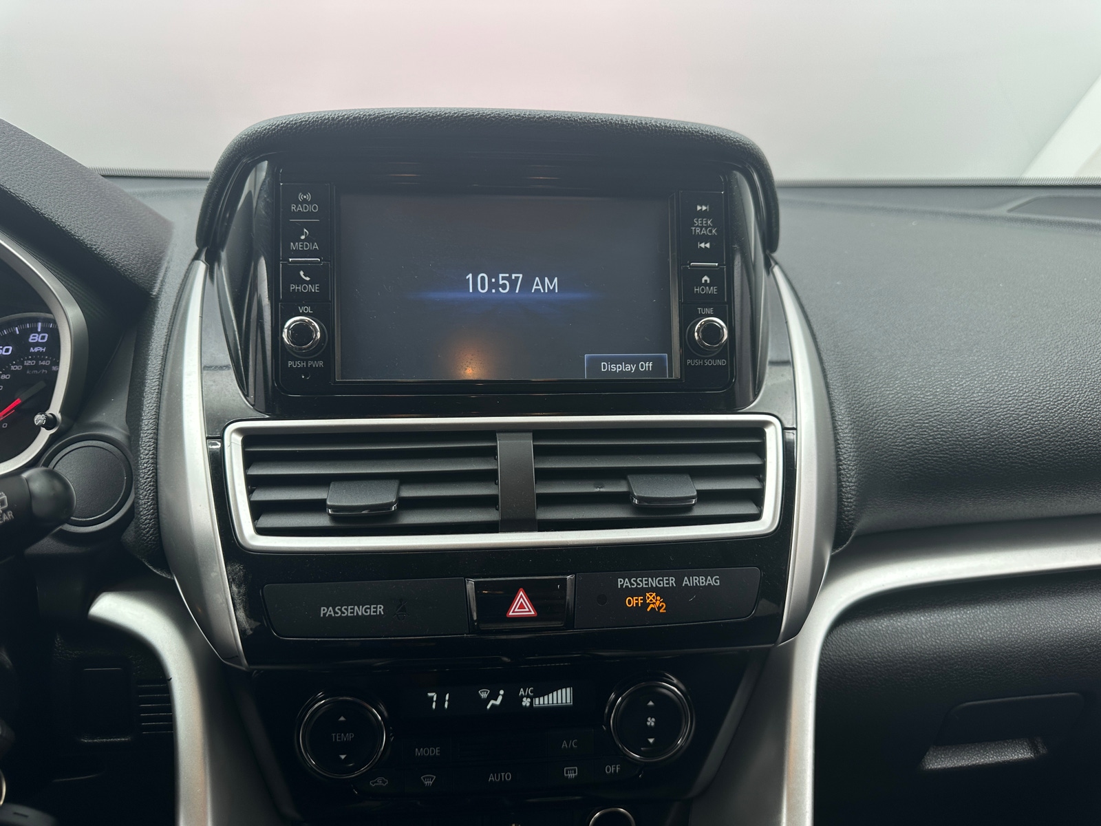 Thumbnail: 2018 Mitsubishi Eclipse Cross - 4