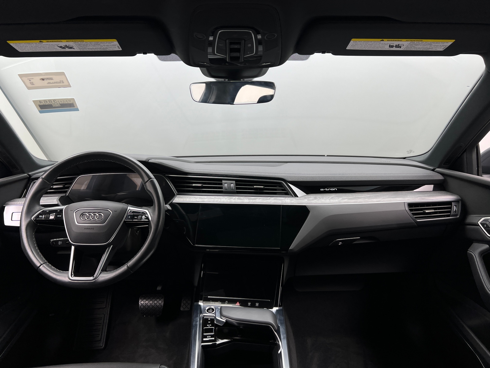 Thumbnail: 2024 Audi Q8 e-tron - 2