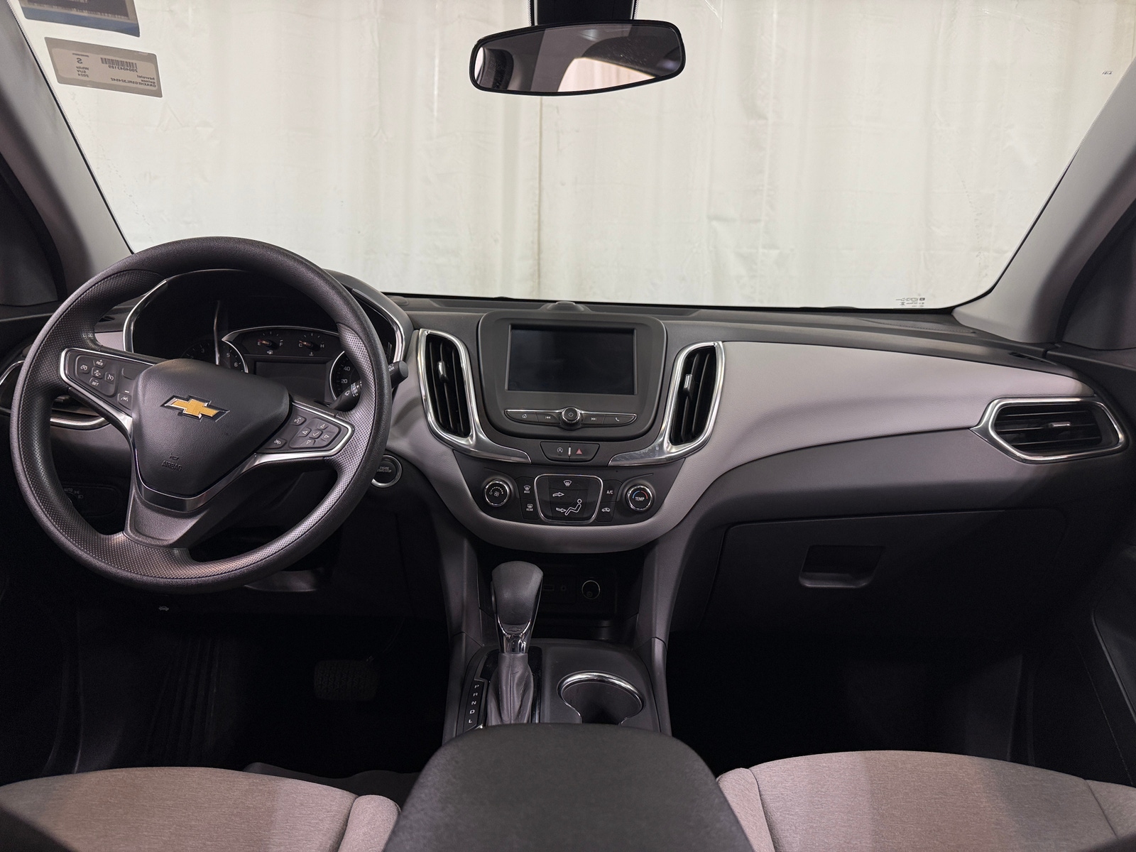Thumbnail: 2024 Chevrolet Equinox - 3