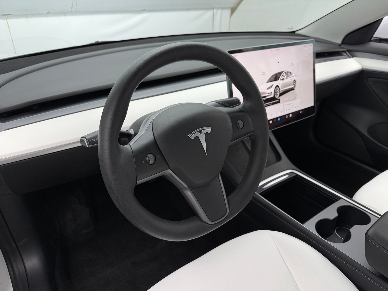 Thumbnail: 2022 Tesla Model 3 - 4
