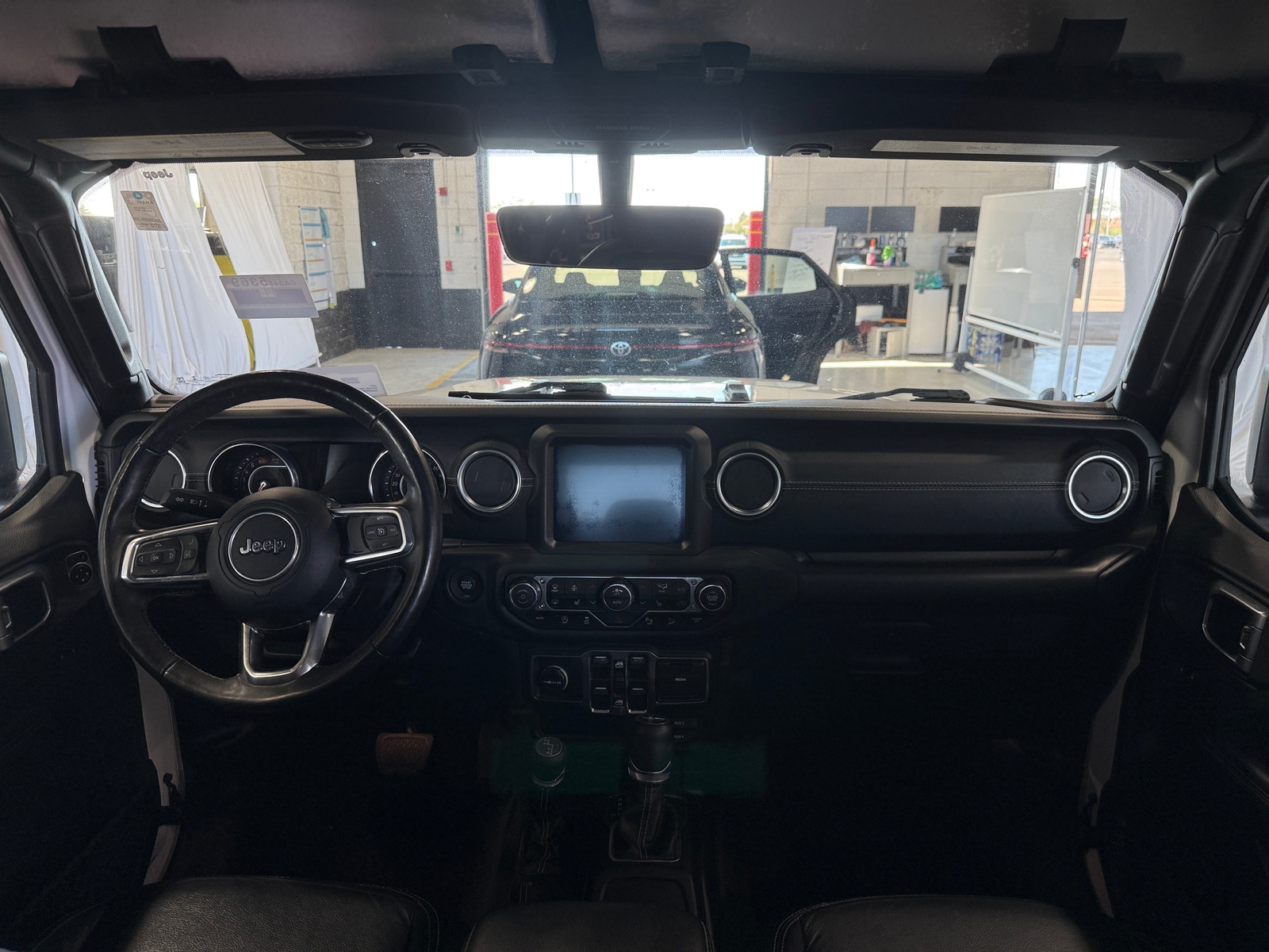 Thumbnail: 2018 Jeep Wrangler - 2
