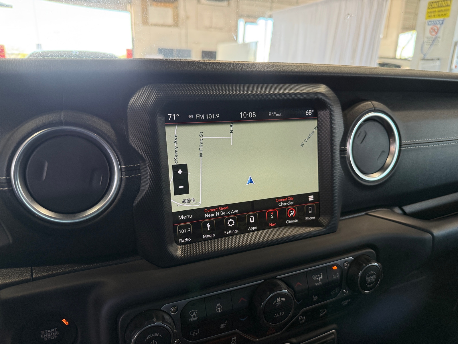 Thumbnail: 2018 Jeep Wrangler - 3