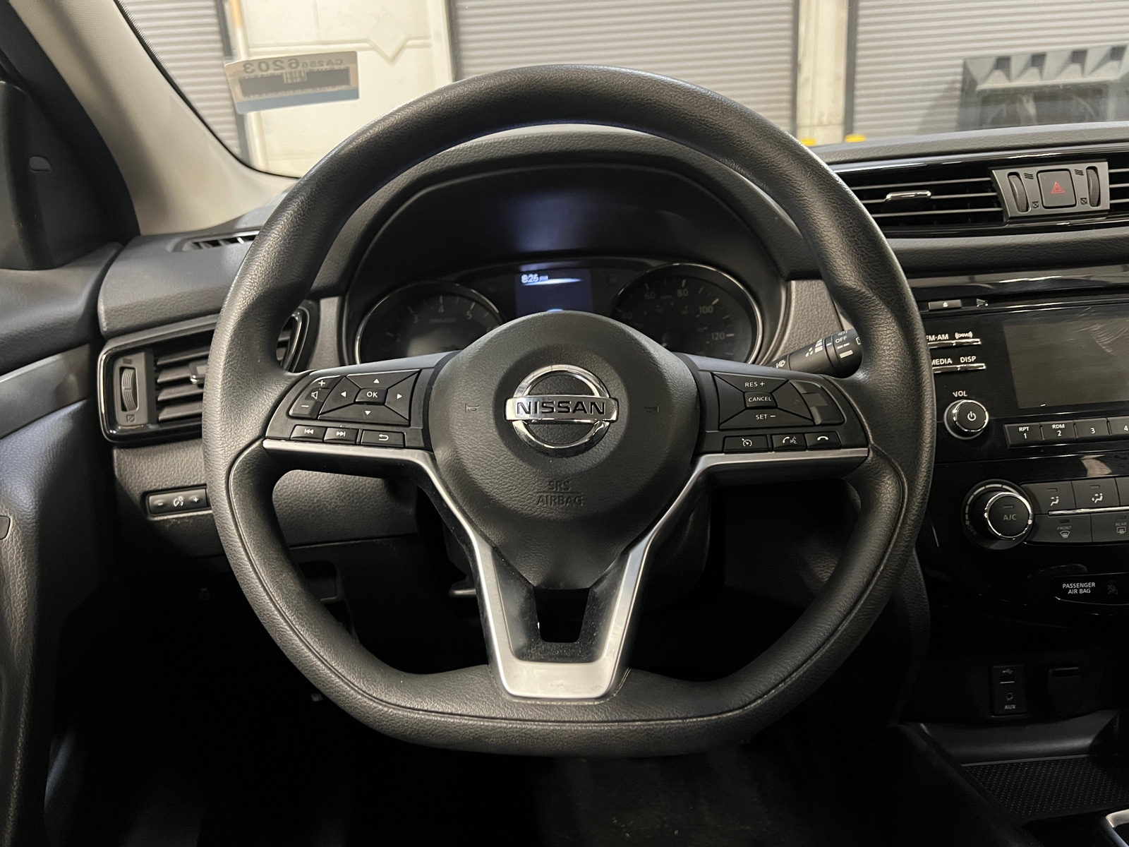 Thumbnail: 2018 Nissan Rogue Sport - 5