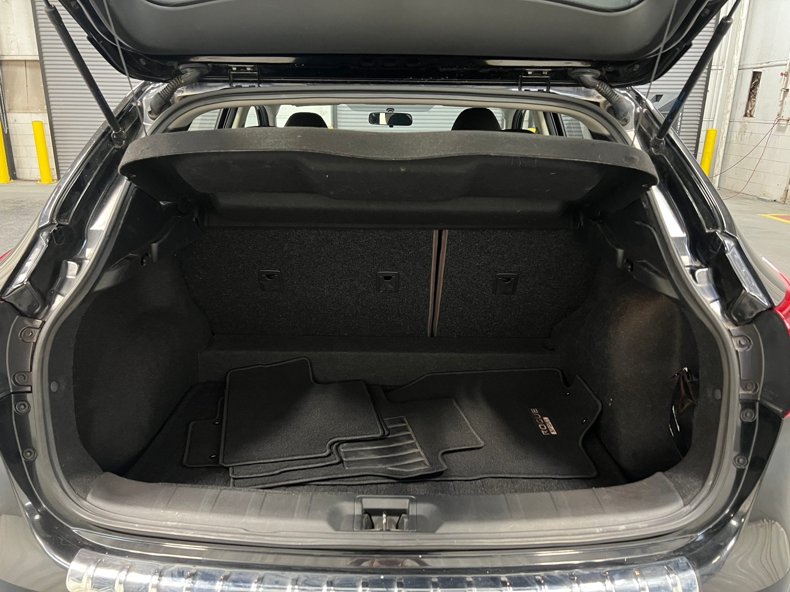 Thumbnail: 2018 Nissan Rogue Sport - 7